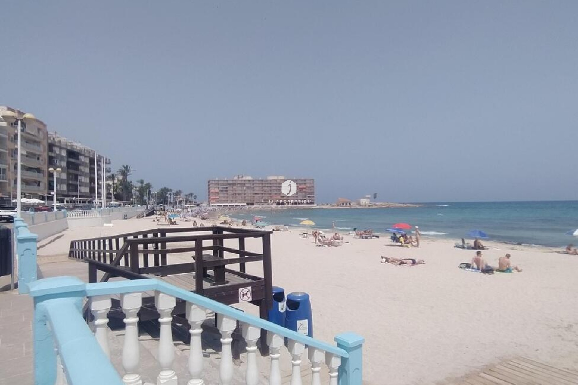 Z drugiej ręki - Mieszkanie w bloku -
Torrevieja - Los Locos