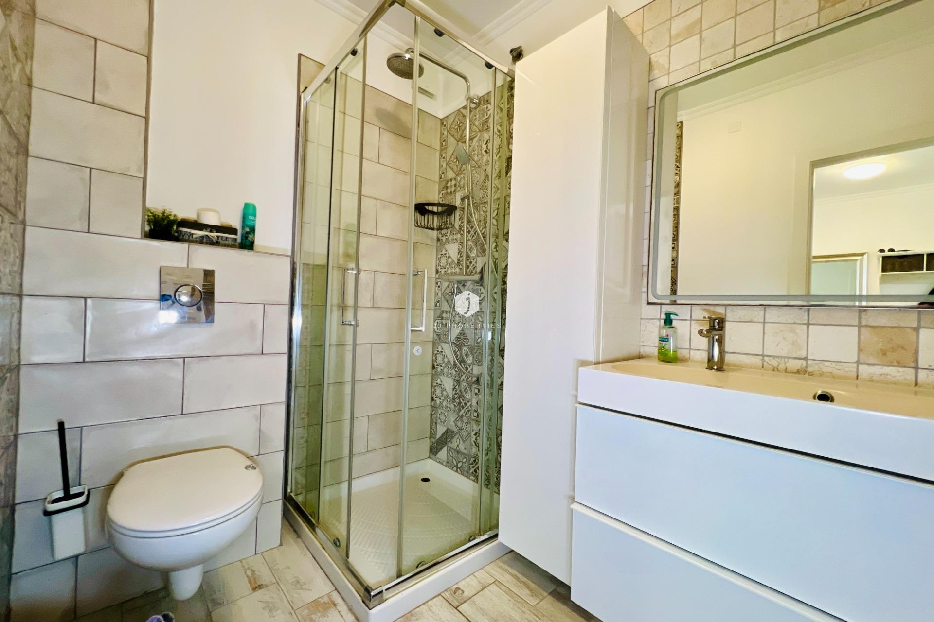 Z drugiej ręki - Mieszkanie w bloku -
Torrevieja - Miramar - Torre Del Moro