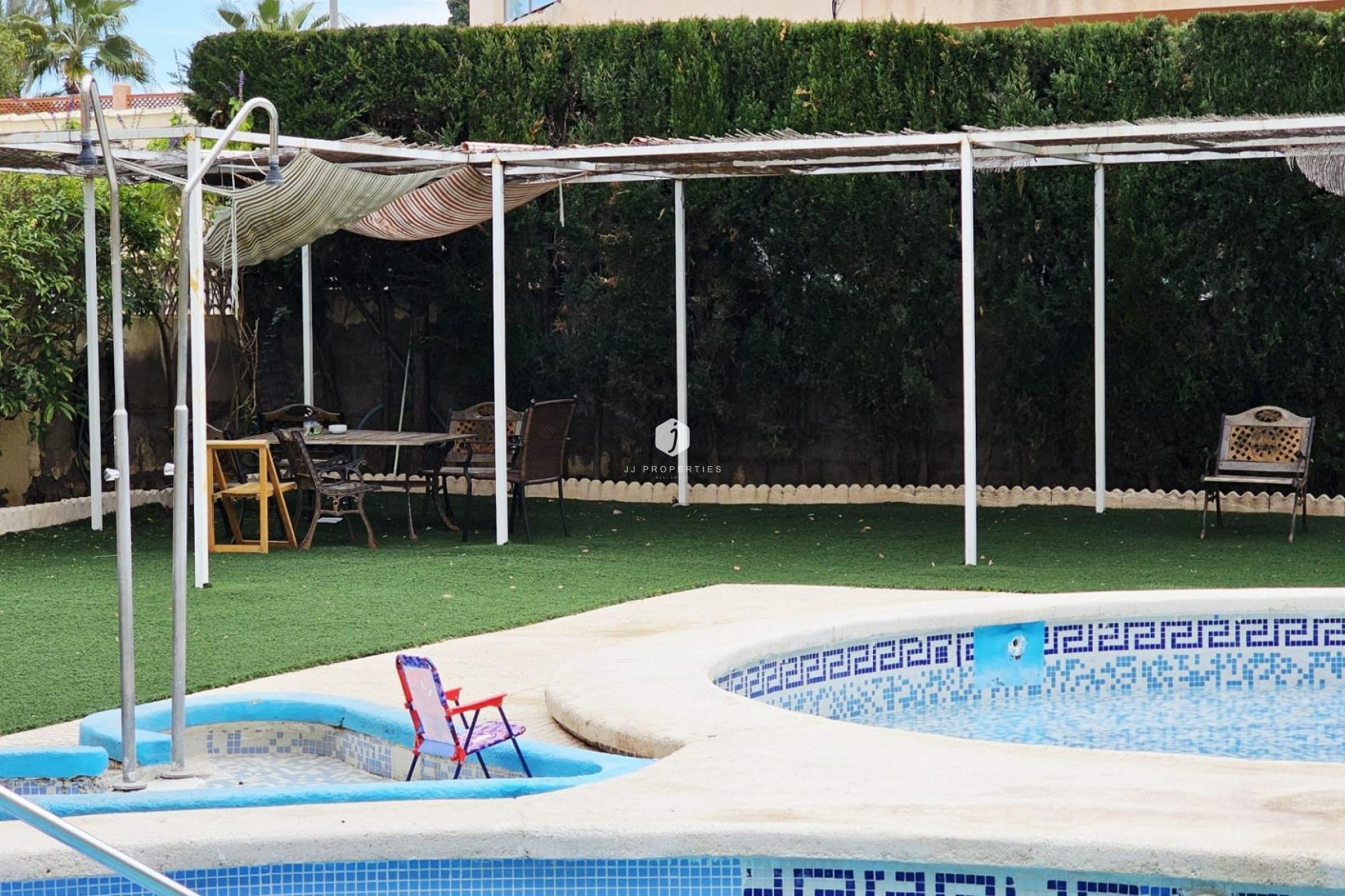 Z drugiej ręki - Mieszkanie w bloku -
Torrevieja - Nueva Torrevieja