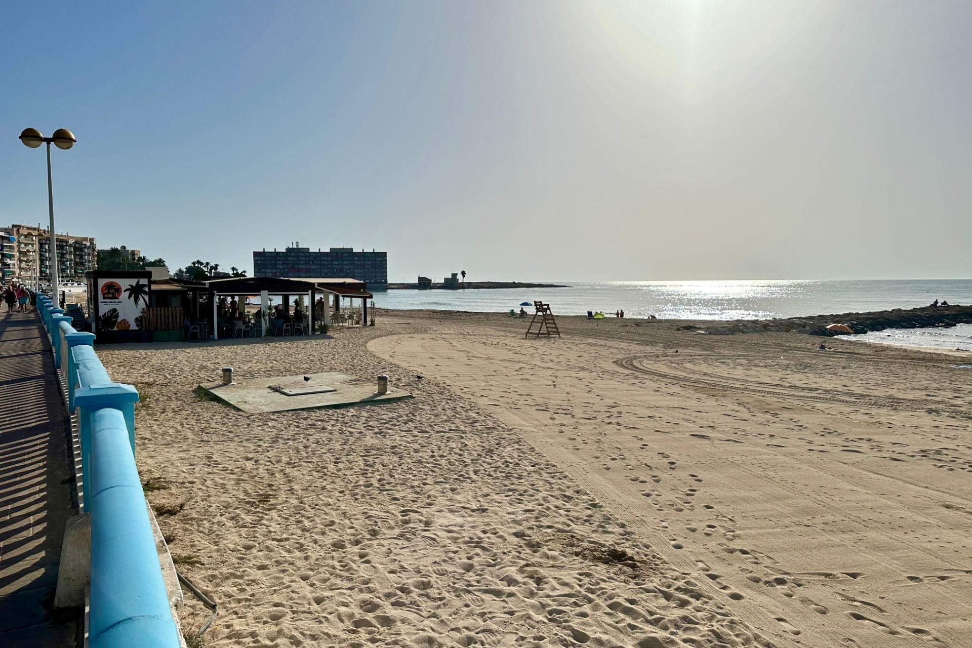 Z drugiej ręki - Mieszkanie w bloku -
Torrevieja - Playa de los Locos