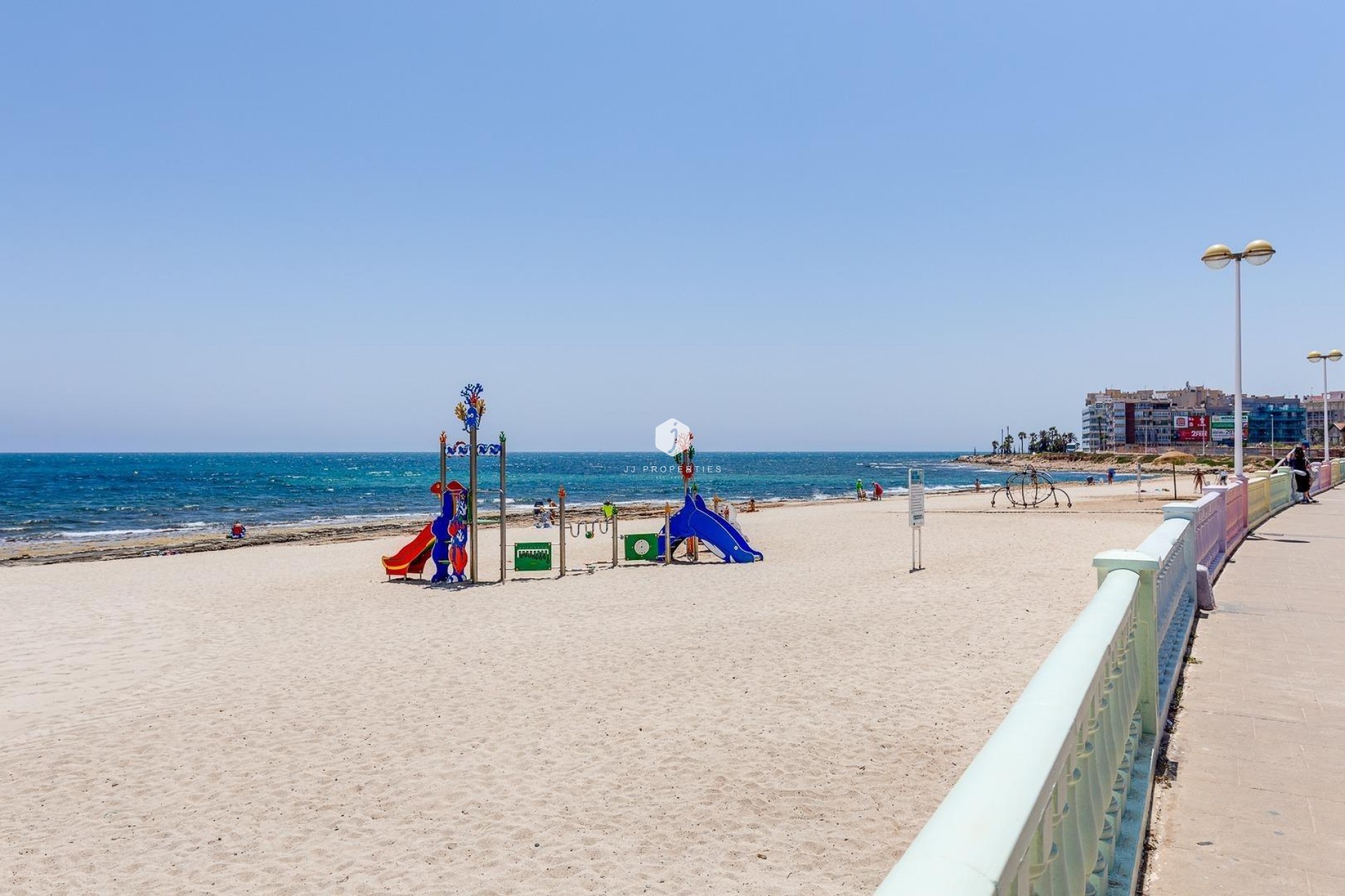 Z drugiej ręki - Mieszkanie w bloku -
Torrevieja - Playa de los Locos