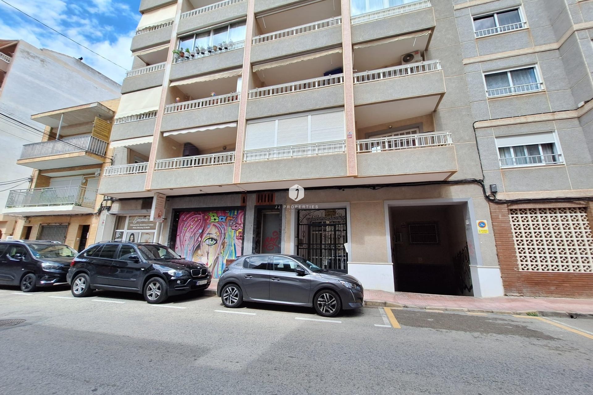 Z drugiej ręki - Mieszkanie w bloku -
Torrevieja - Playa de los Locos