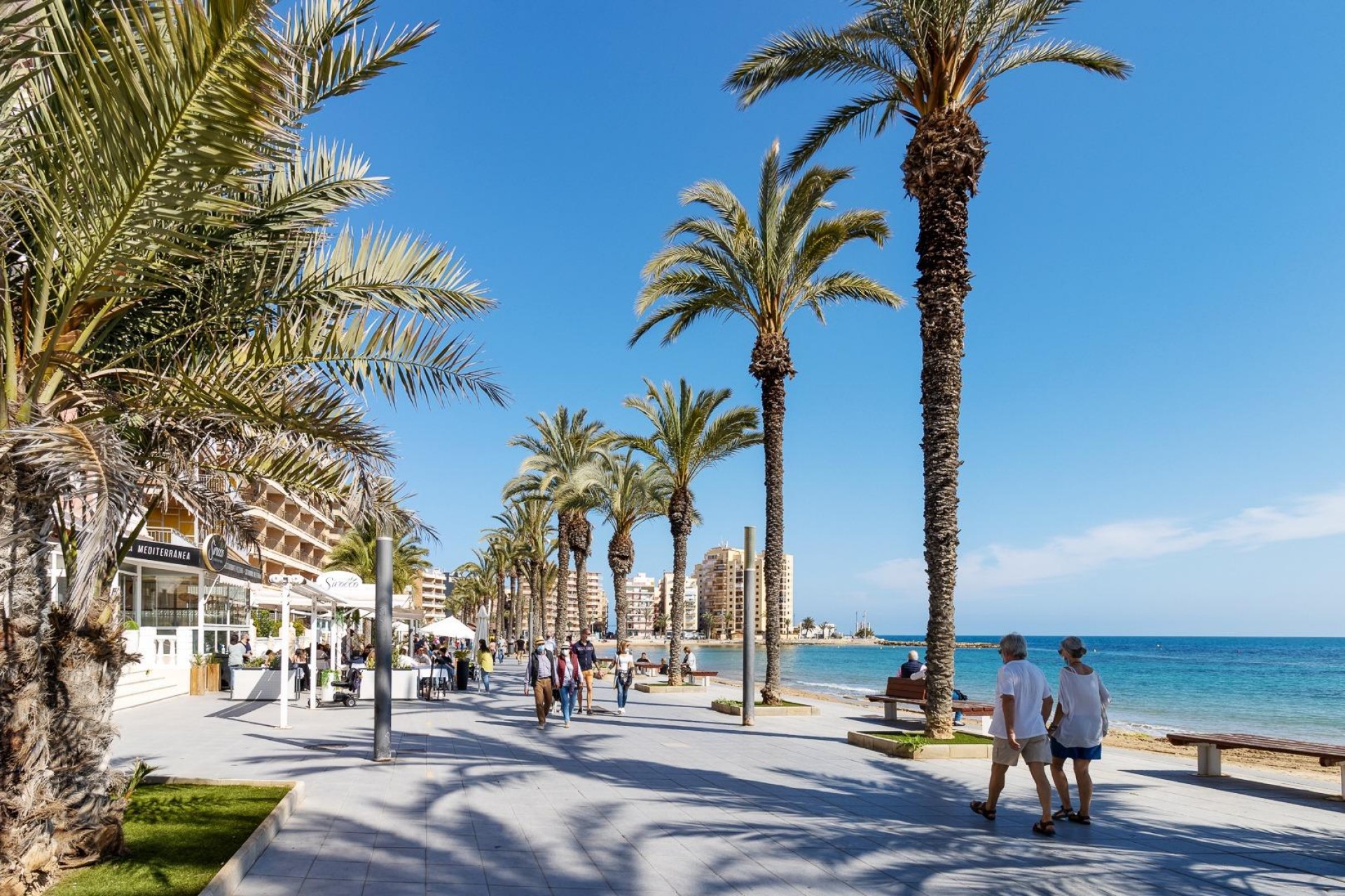 Z drugiej ręki - Mieszkanie w bloku -
Torrevieja - Playa del Cura