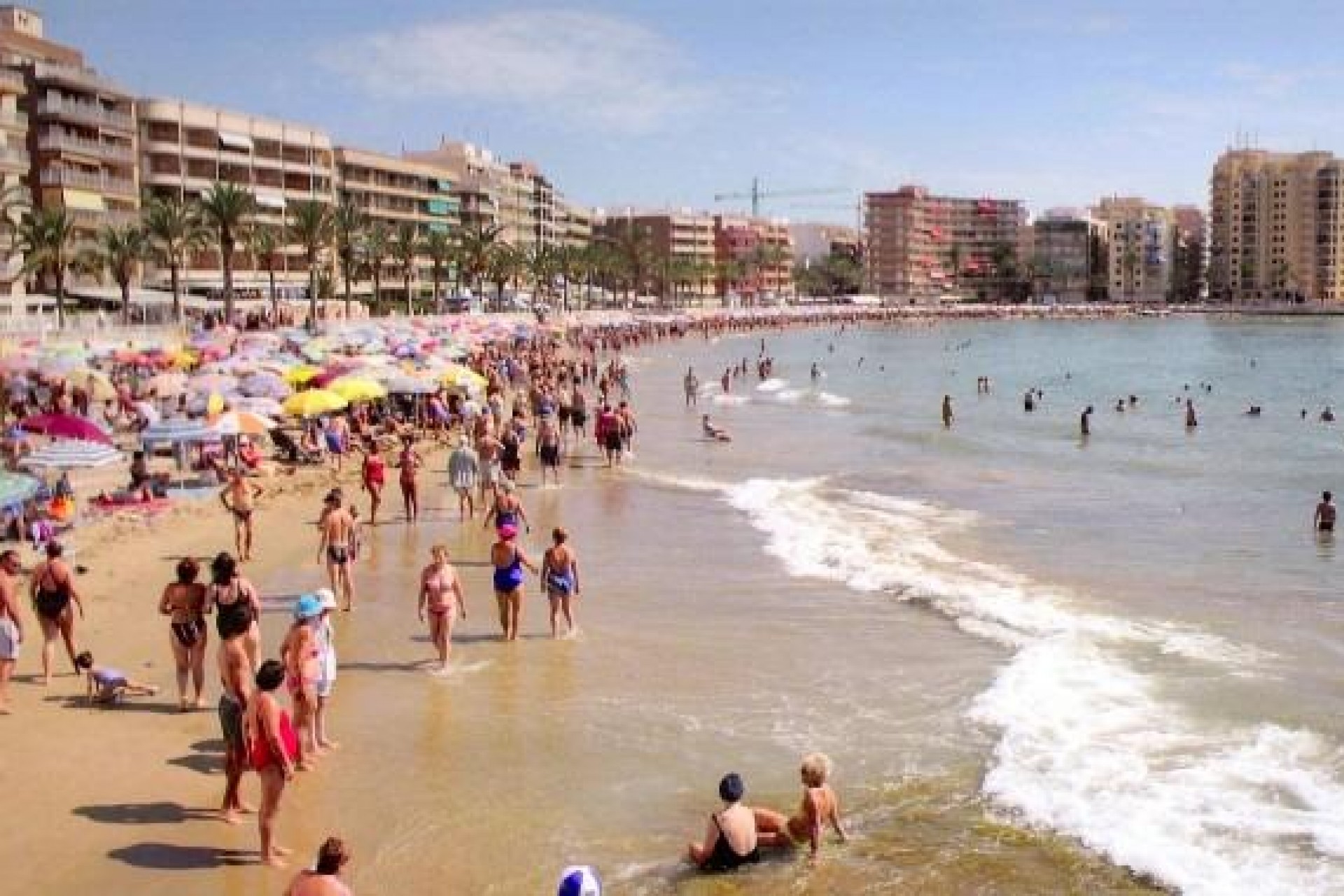 Z drugiej ręki - Mieszkanie w bloku -
Torrevieja - Playa del Cura