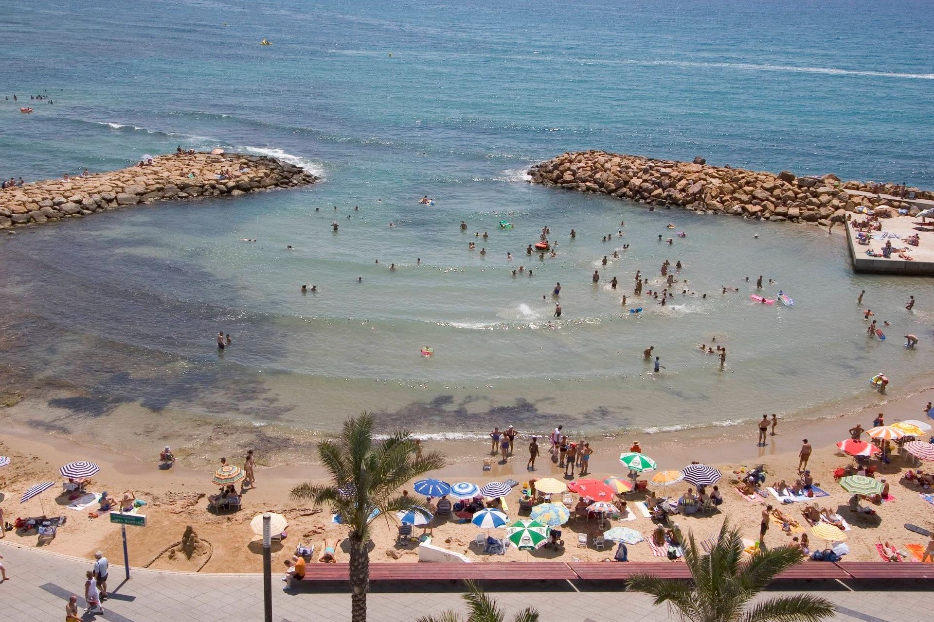 Z drugiej ręki - Mieszkanie w bloku -
Torrevieja - Playa del Cura