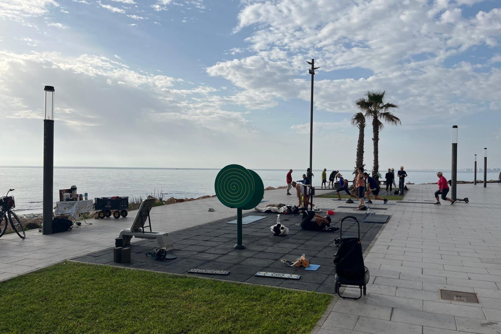 Z drugiej ręki - Mieszkanie w bloku -
Torrevieja - Playa del Cura