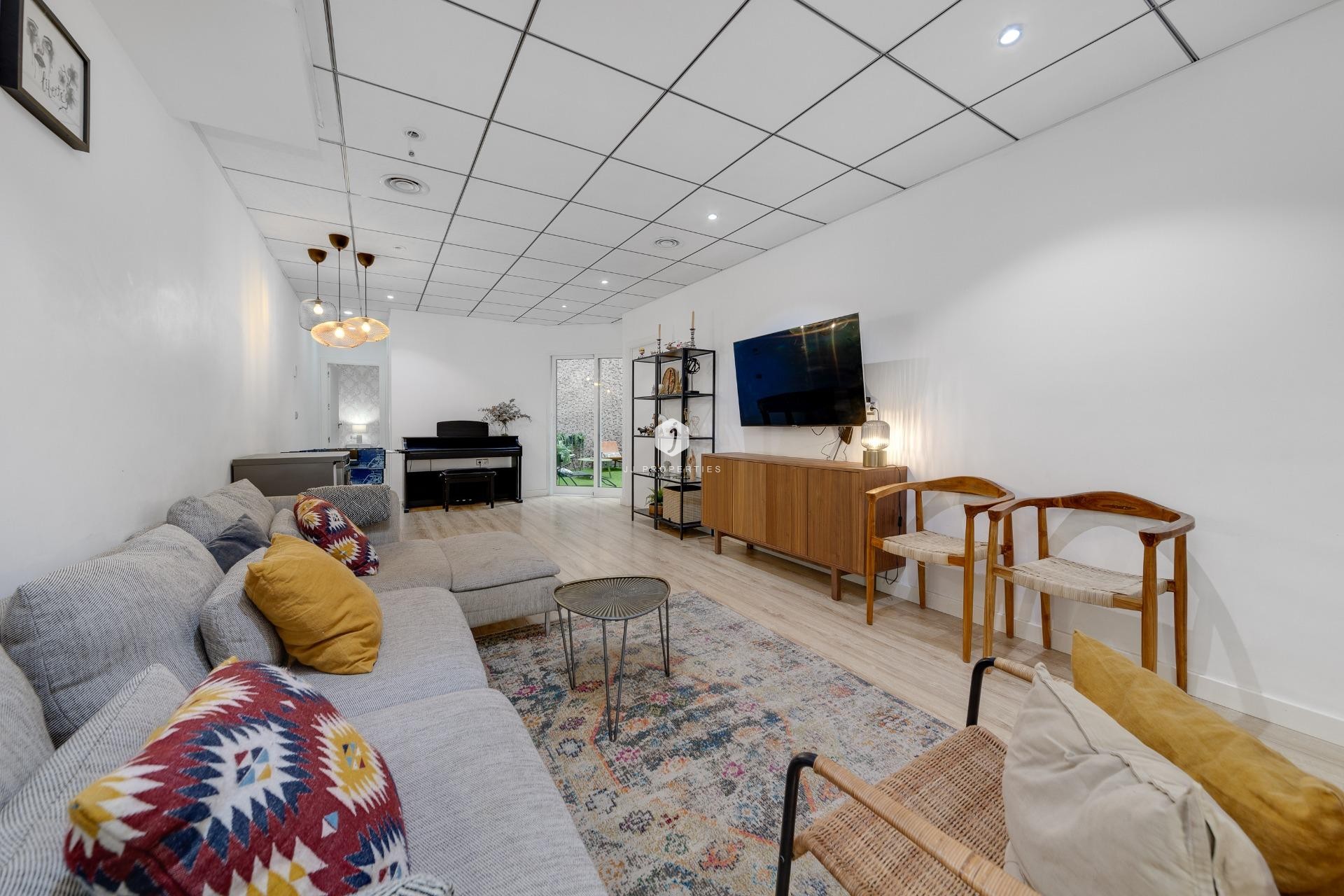 Z drugiej ręki - Mieszkanie w bloku -
Torrevieja - Playa del Cura