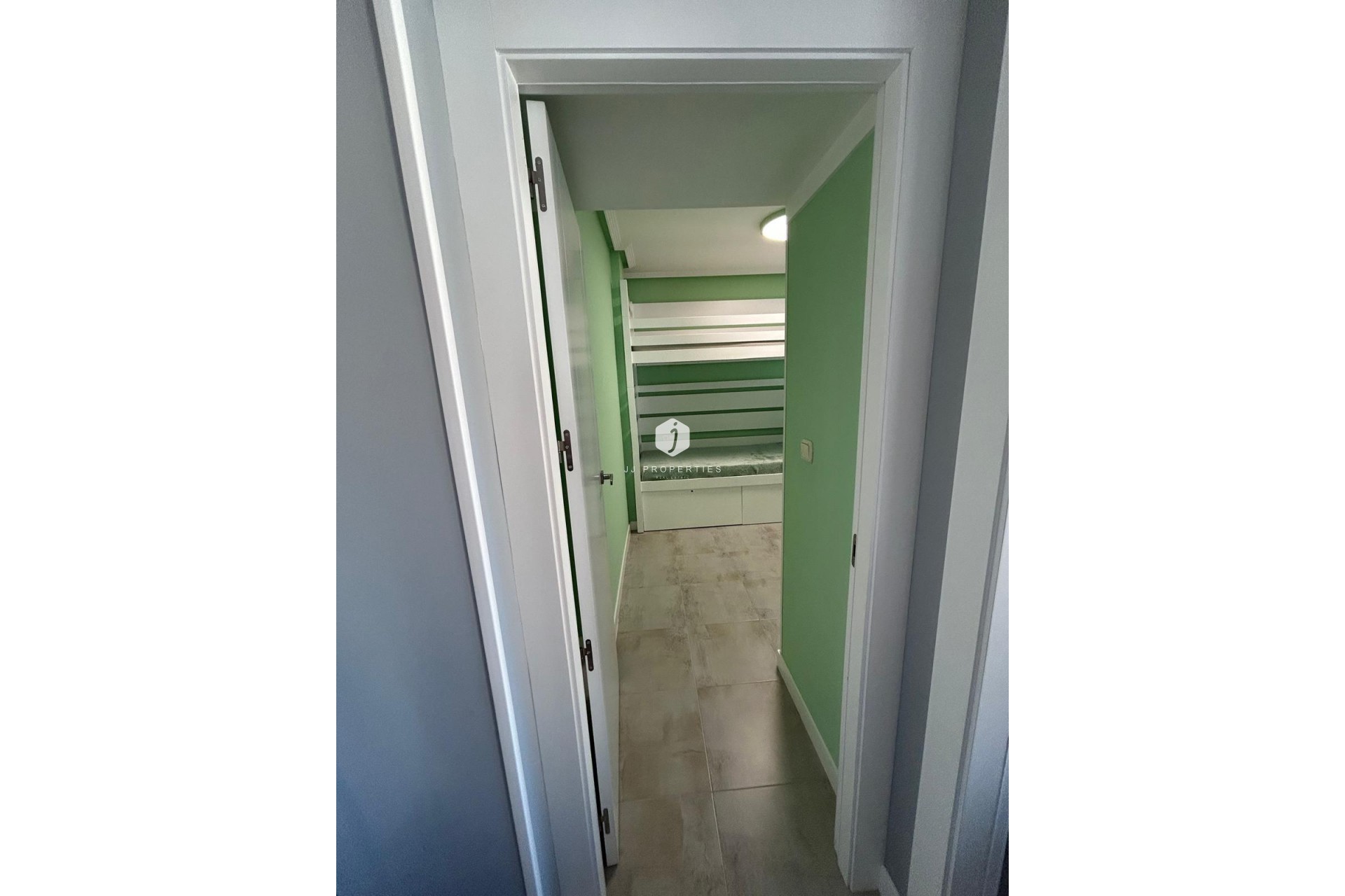 Z drugiej ręki - Mieszkanie w bloku -
Torrevieja - Playa del Cura