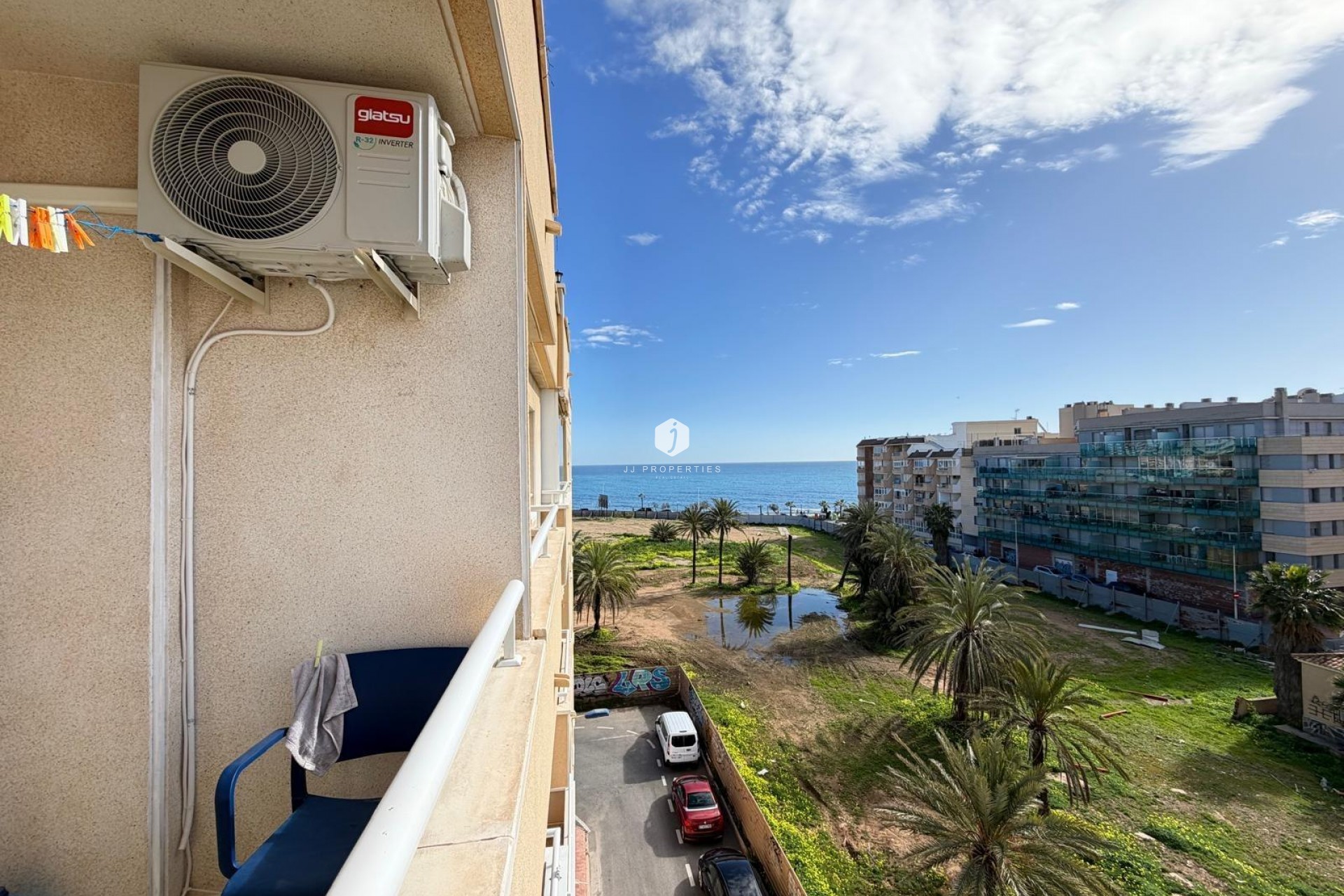 Z drugiej ręki - Mieszkanie w bloku -
Torrevieja - Playa del Cura