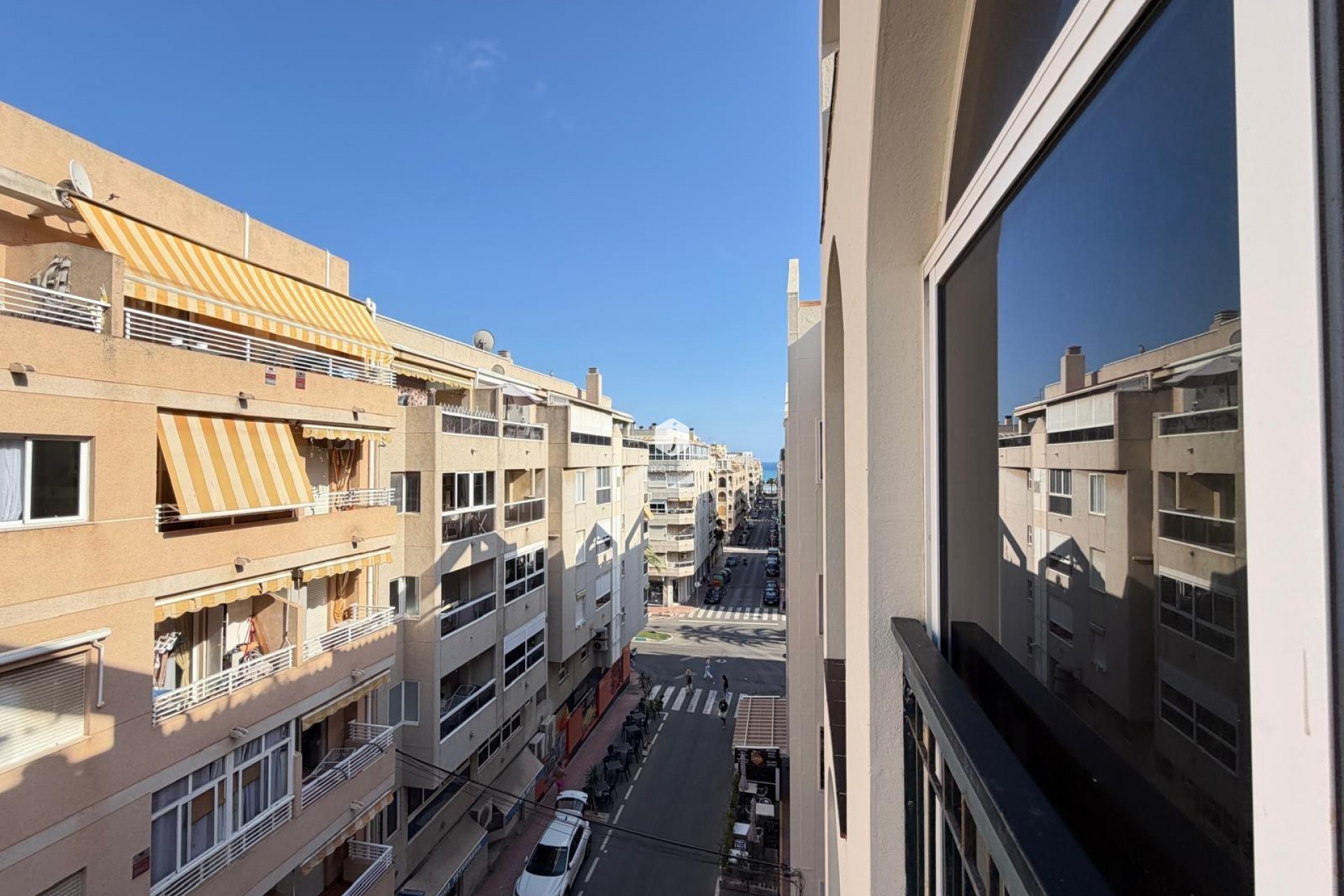 Z drugiej ręki - Mieszkanie w bloku -
Torrevieja - Playa del Cura