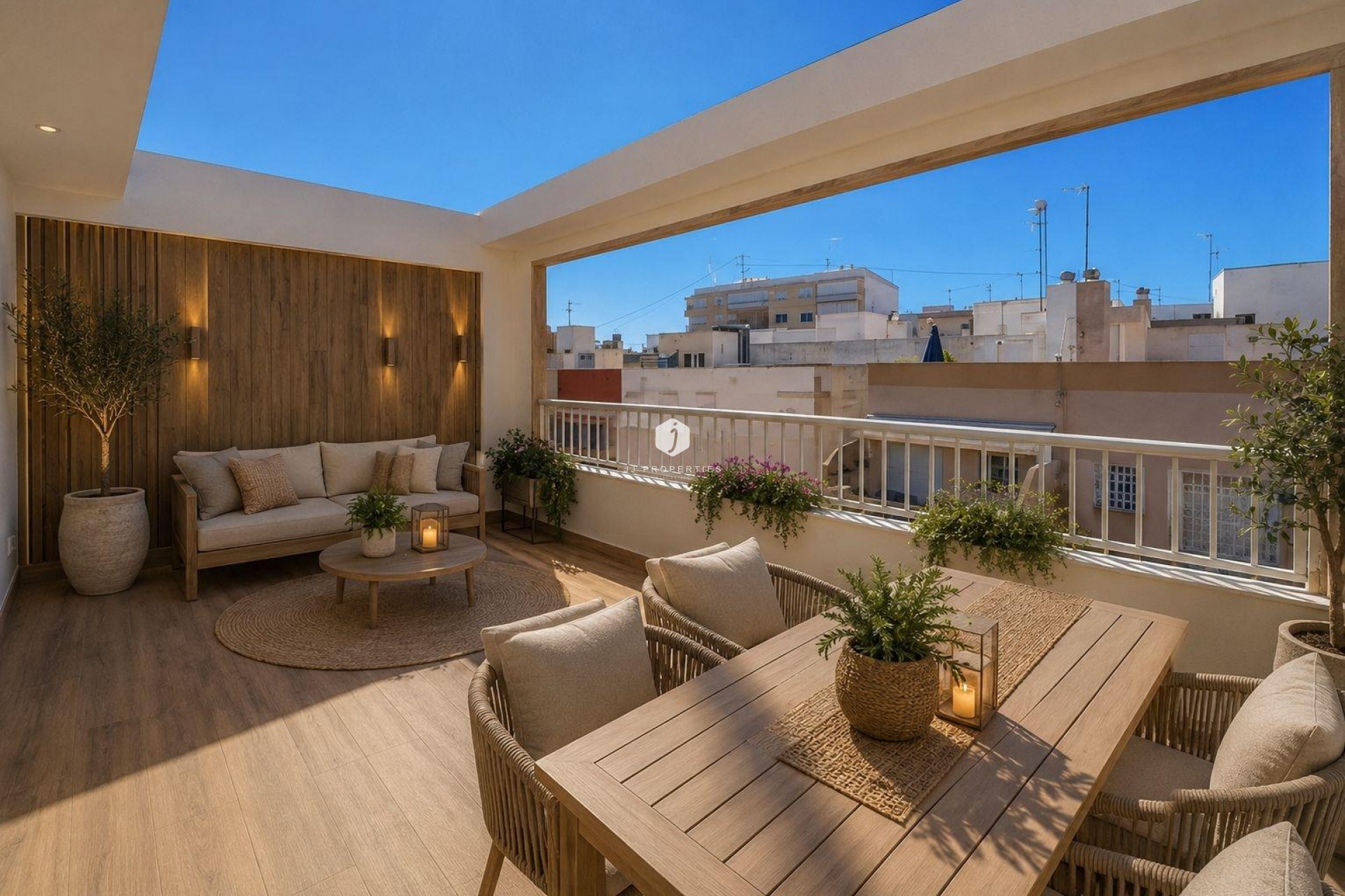 Z drugiej ręki - Mieszkanie w bloku -
Torrevieja - Playa del Cura