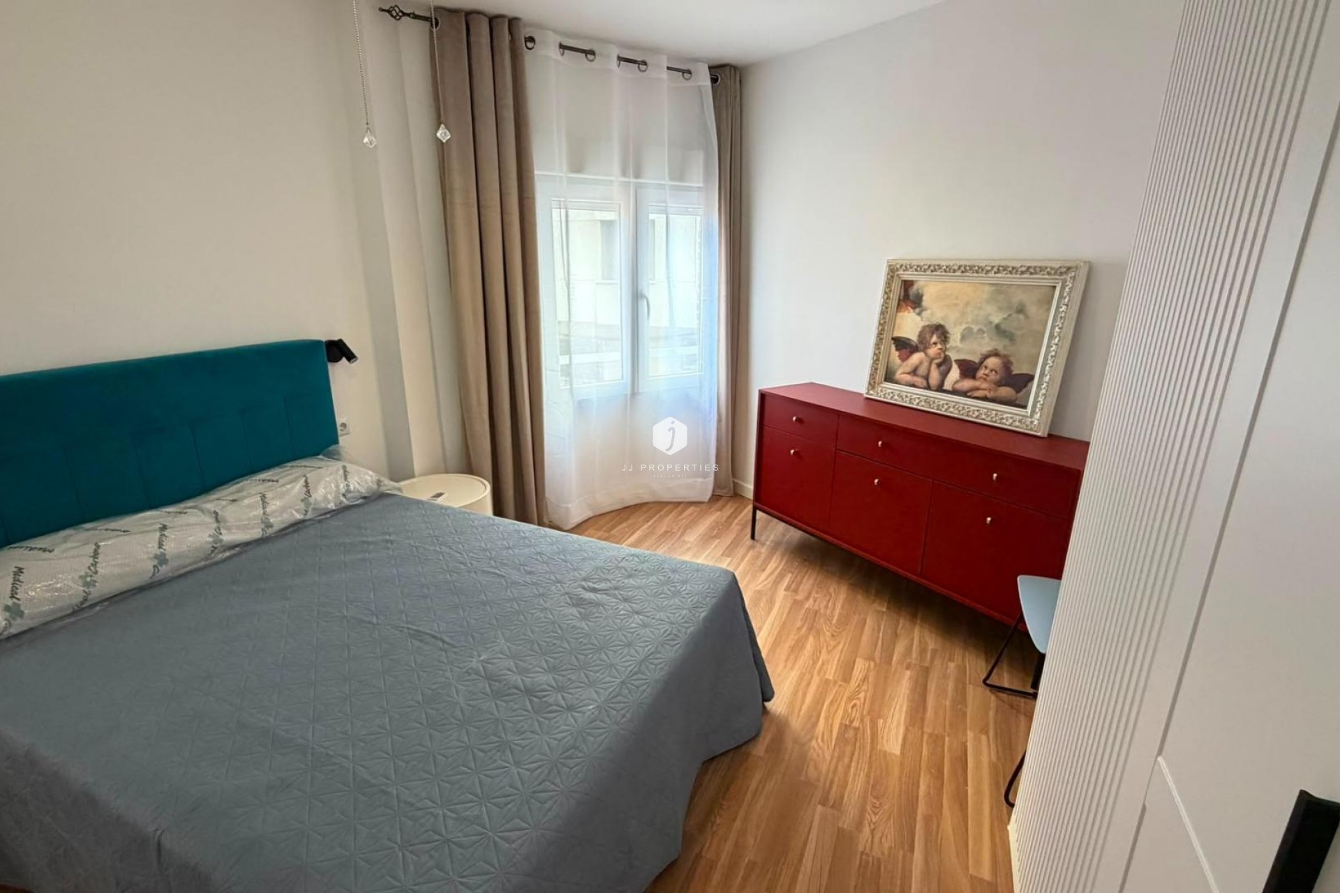 Z drugiej ręki - Mieszkanie w bloku -
Torrevieja - Playa del Cura