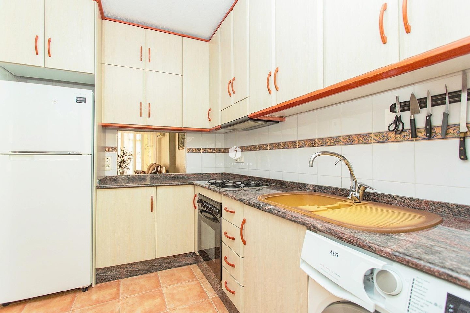 Z drugiej ręki - Mieszkanie w bloku -
Torrevieja - Playa del Cura