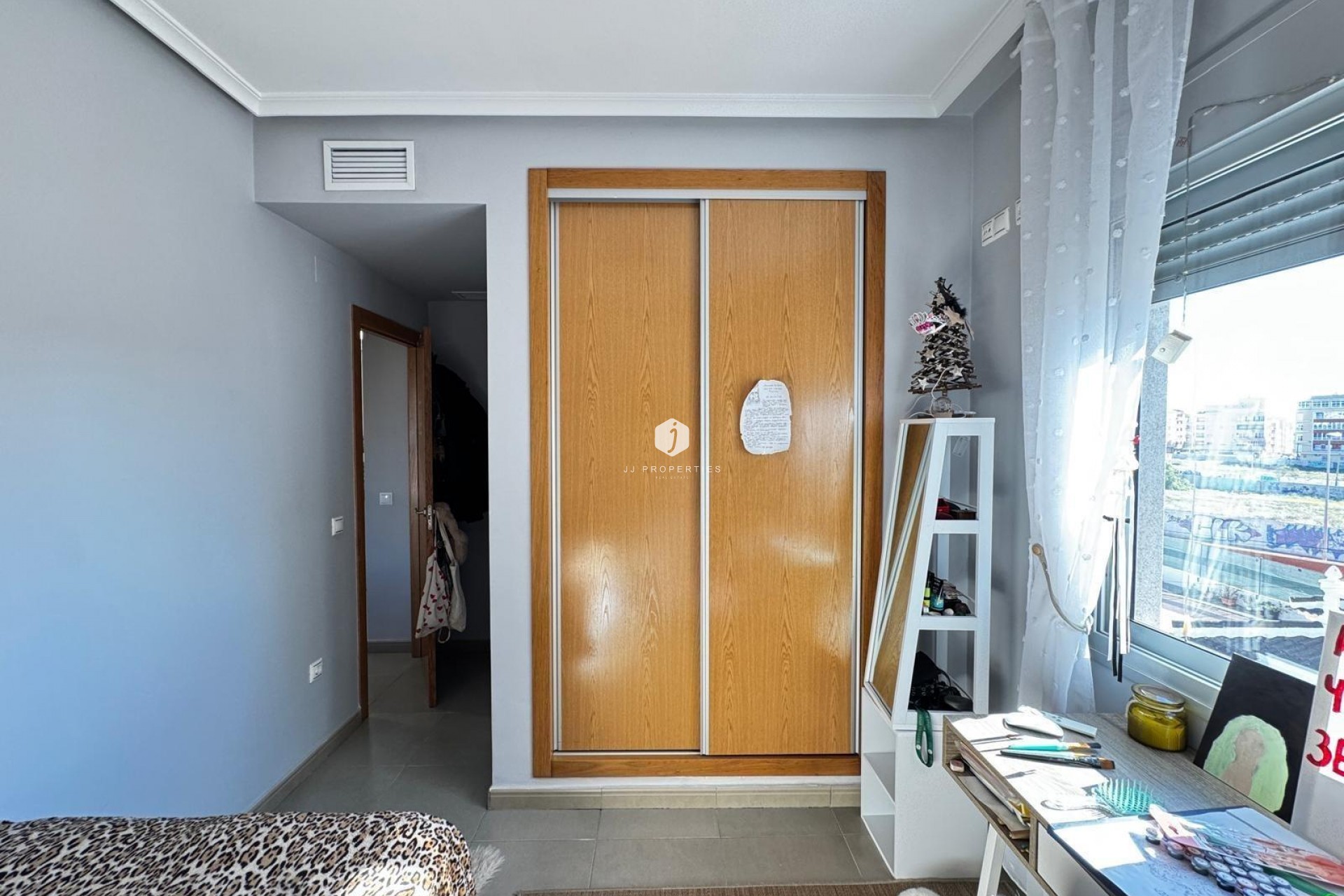 Z drugiej ręki - Mieszkanie w bloku -
Torrevieja - Playa del Cura