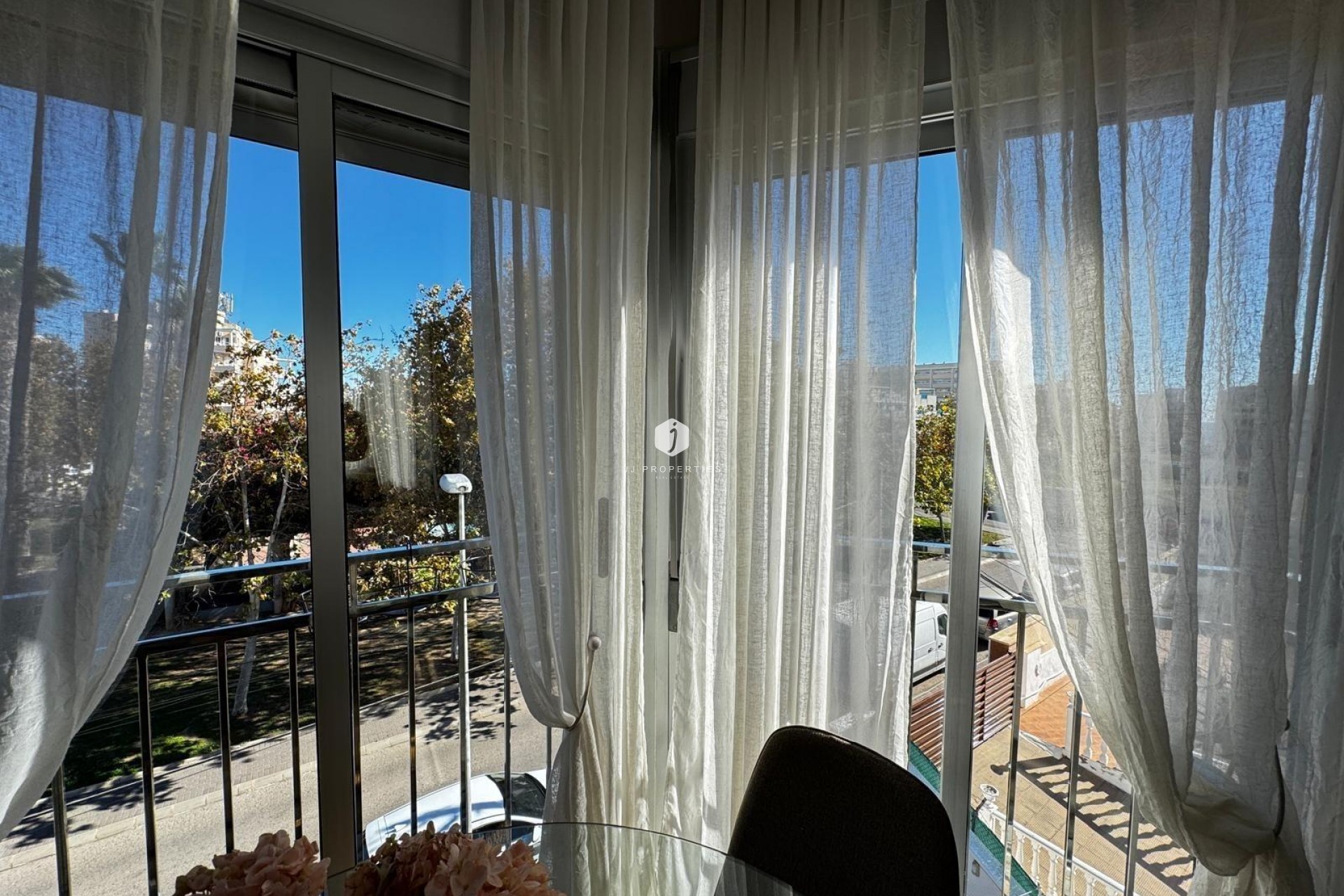Z drugiej ręki - Mieszkanie w bloku -
Torrevieja - Playa del Cura