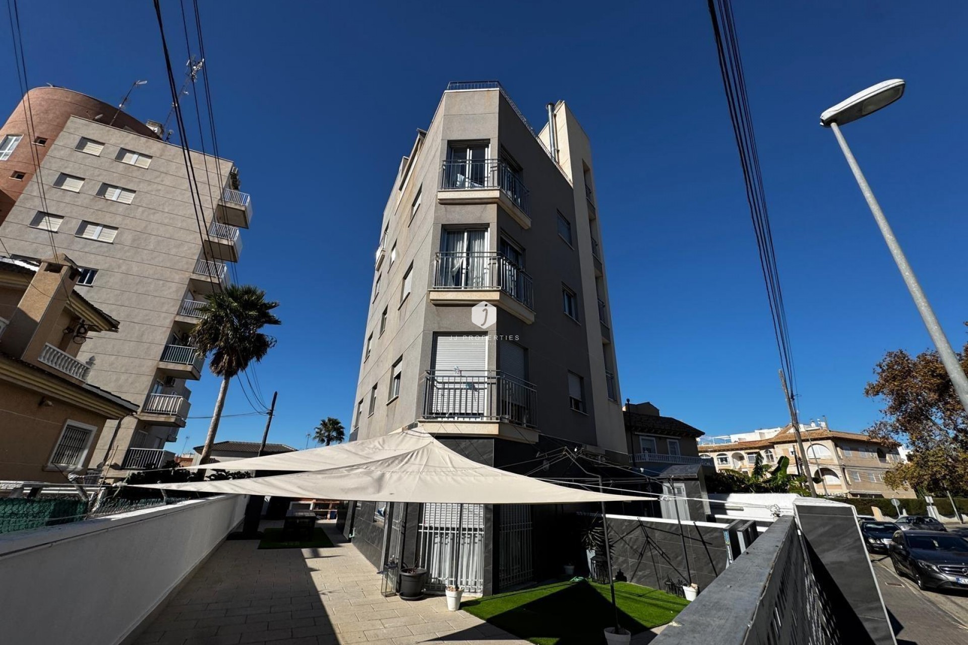 Z drugiej ręki - Mieszkanie w bloku -
Torrevieja - Playa del Cura