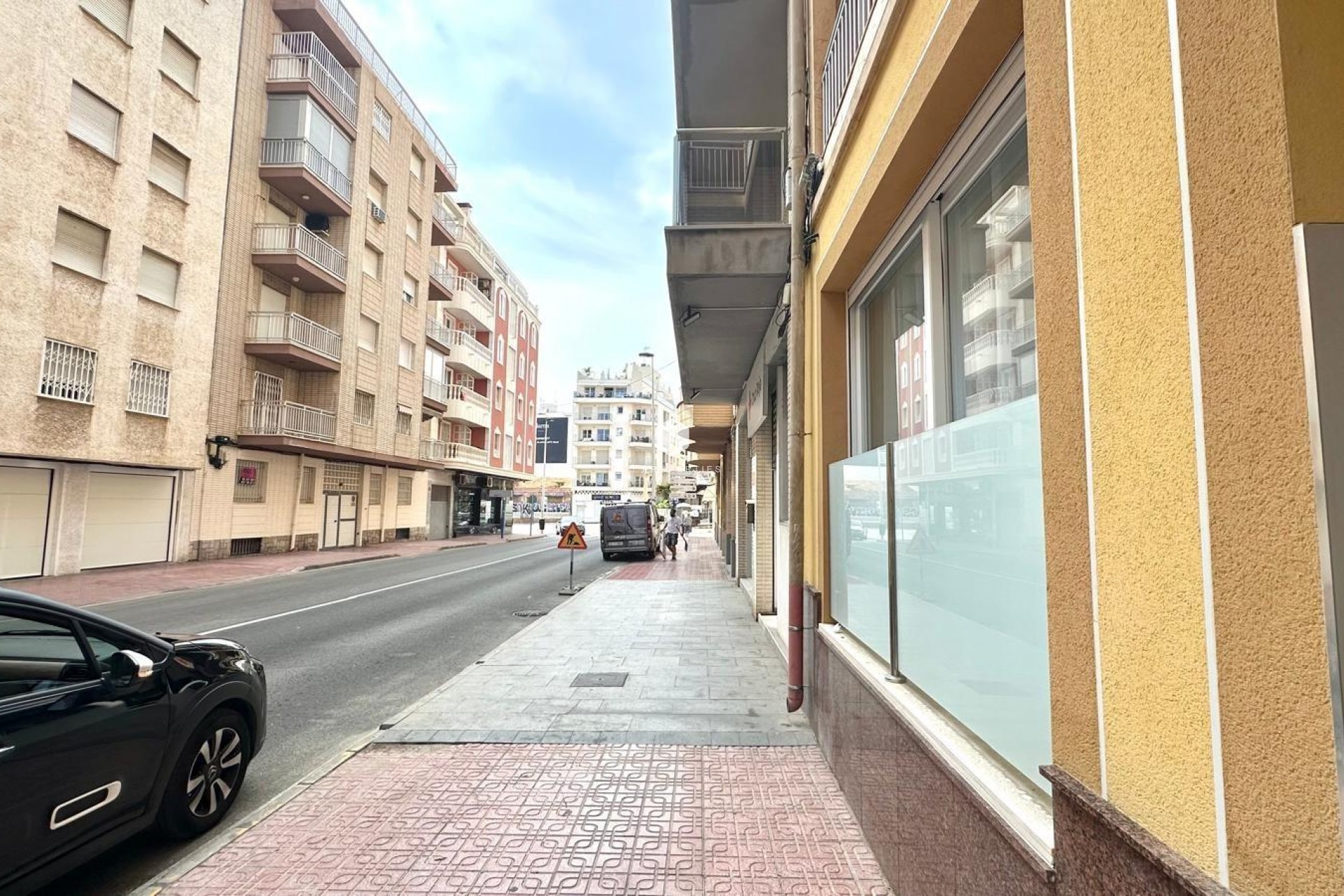 Z drugiej ręki - Mieszkanie w bloku -
Torrevieja - Playa del Cura