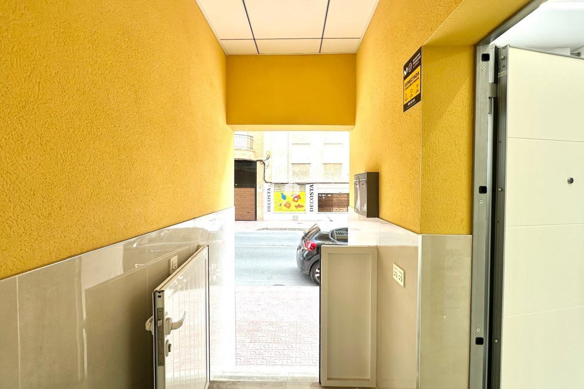 Z drugiej ręki - Mieszkanie w bloku -
Torrevieja - Playa del Cura
