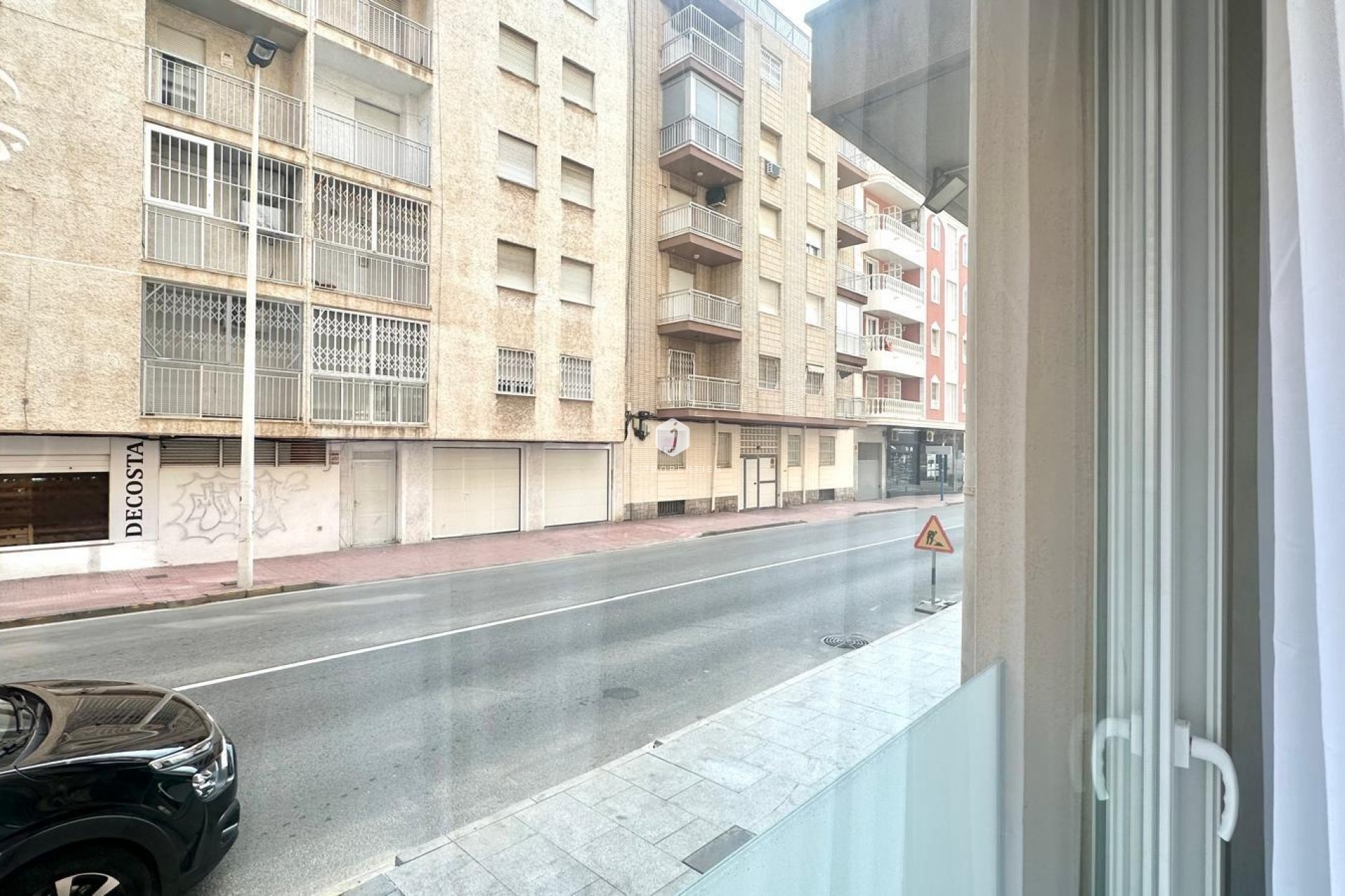 Z drugiej ręki - Mieszkanie w bloku -
Torrevieja - Playa del Cura
