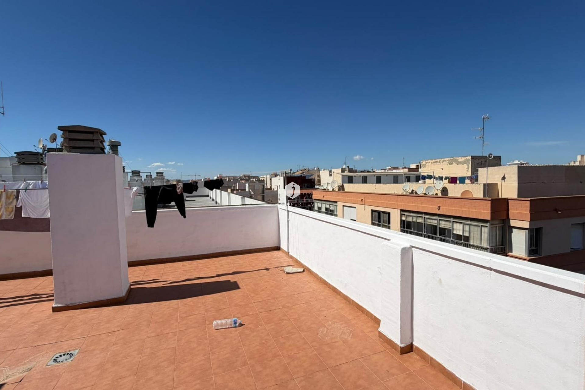 Z drugiej ręki - Mieszkanie w bloku -
Torrevieja - Playa del Cura