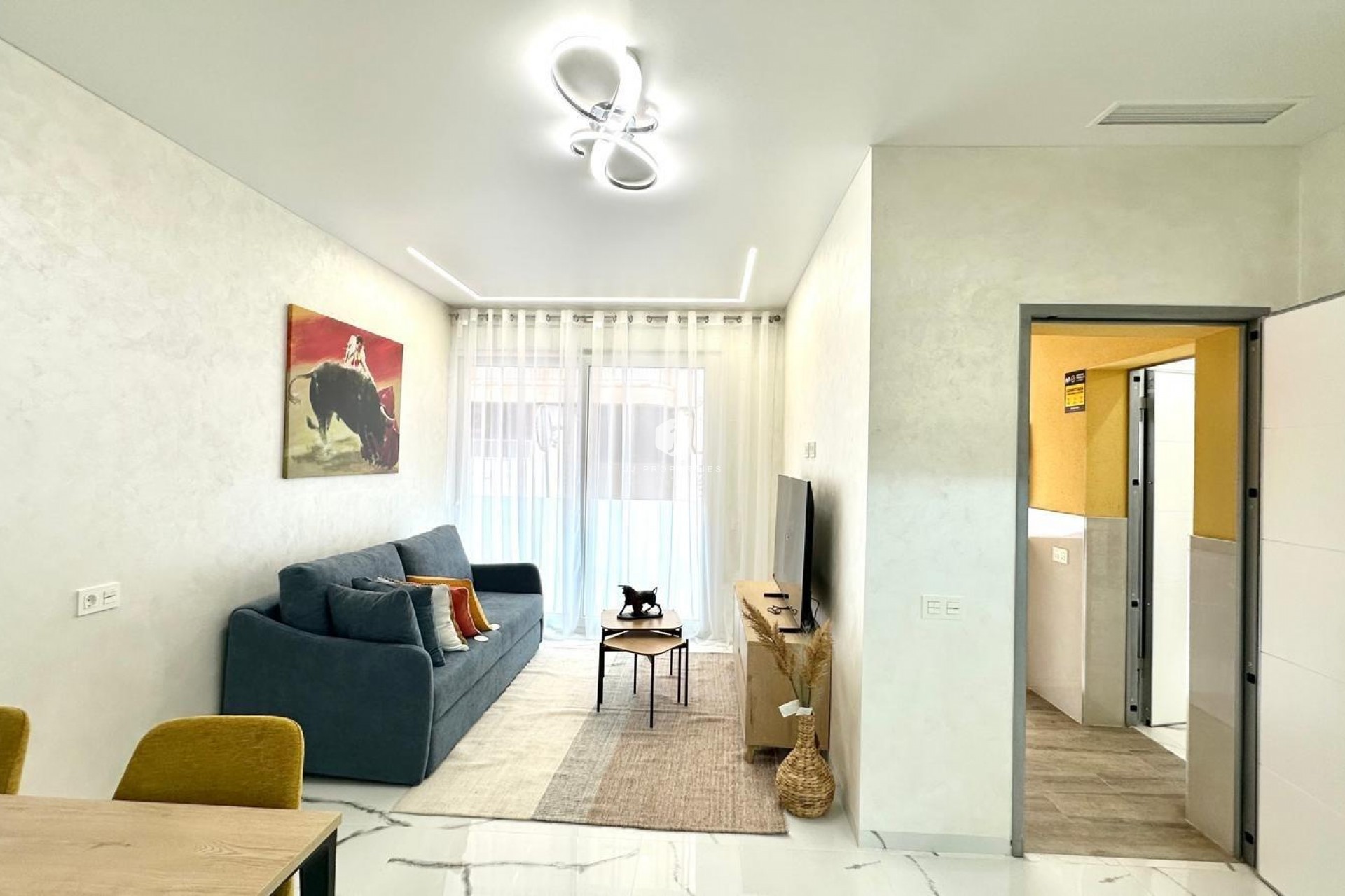 Z drugiej ręki - Mieszkanie w bloku -
Torrevieja - Playa del Cura