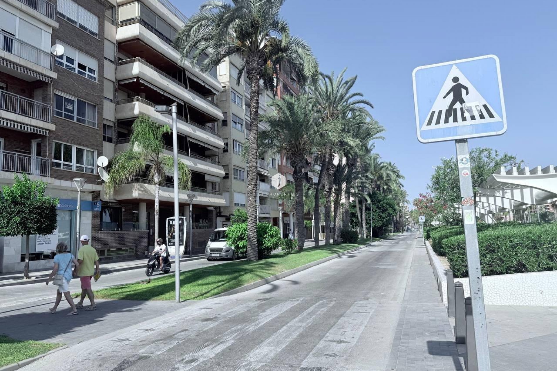 Z drugiej ręki - Mieszkanie w bloku -
Torrevieja - Puerto