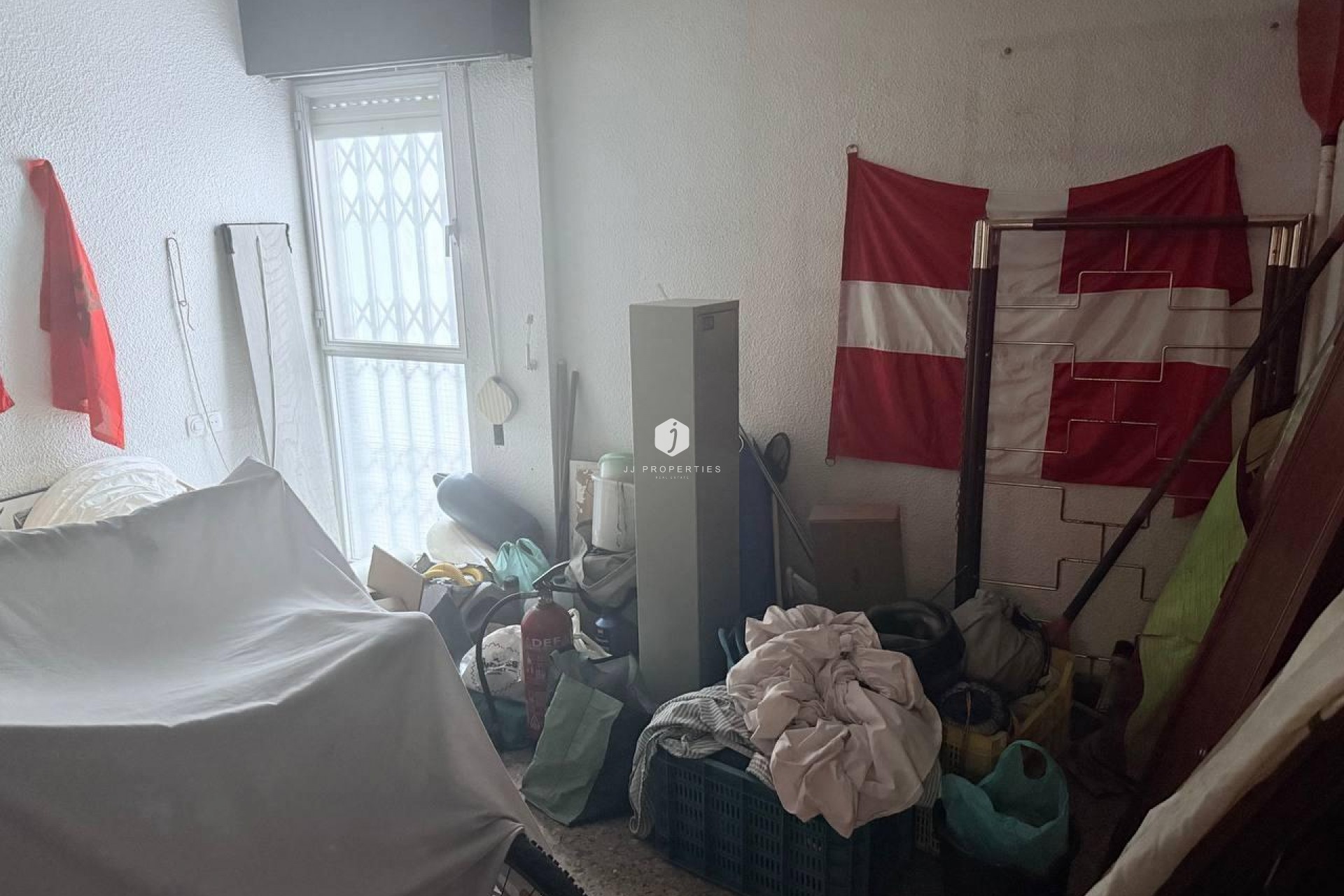 Z drugiej ręki - Mieszkanie w bloku -
Torrevieja - Puerto