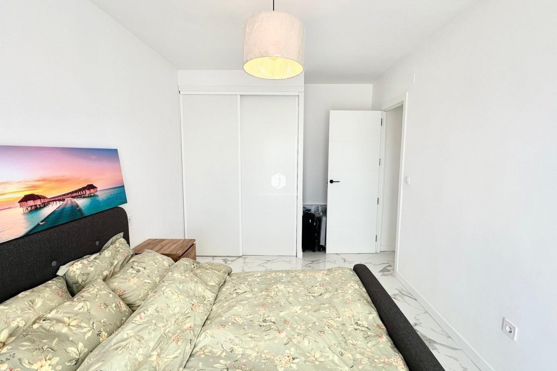 Z drugiej ręki - Mieszkanie w bloku -
Torrevieja - Punta prima