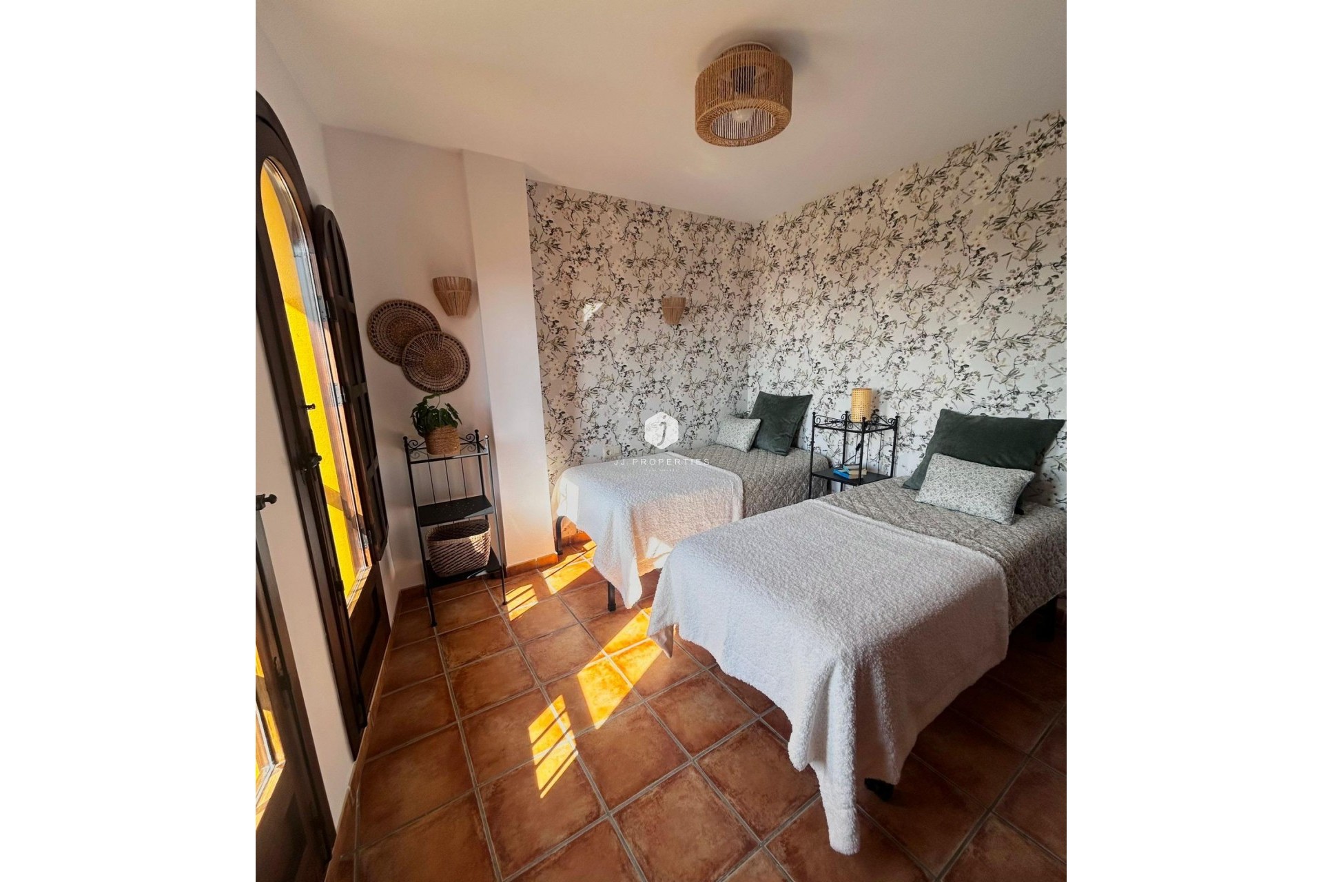 Z drugiej ręki - Mieszkanie w bloku -
Torrevieja - Punta prima