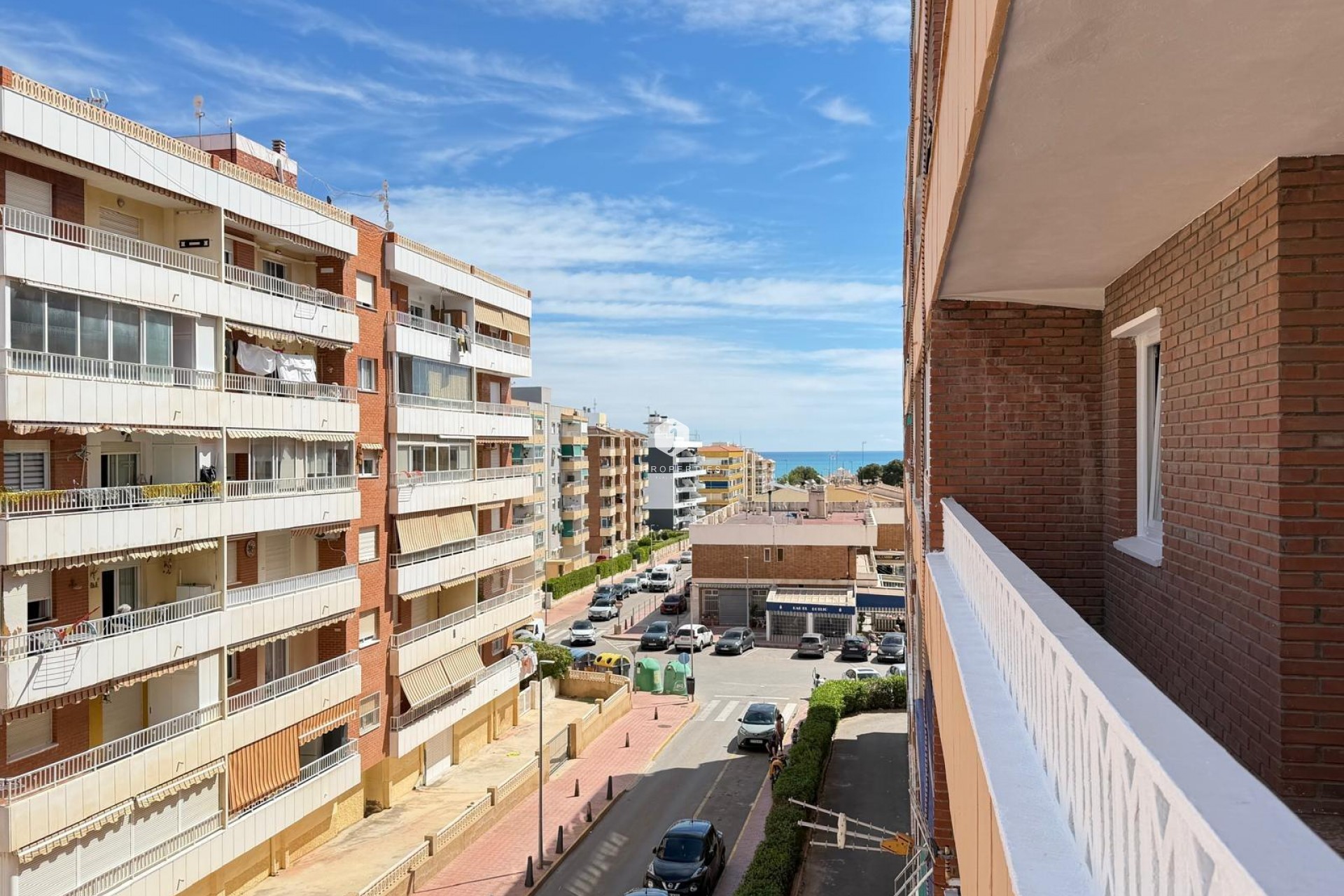 Z drugiej ręki - Mieszkanie w bloku -
Torrevieja - Punta prima