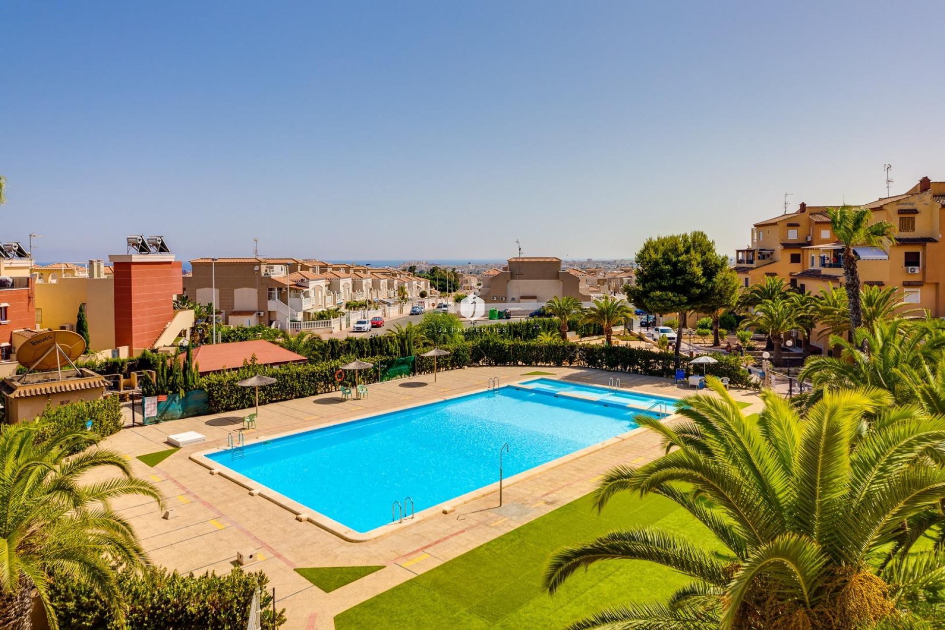 Z drugiej ręki - Mieszkanie w bloku -
Torrevieja - Torreblanca