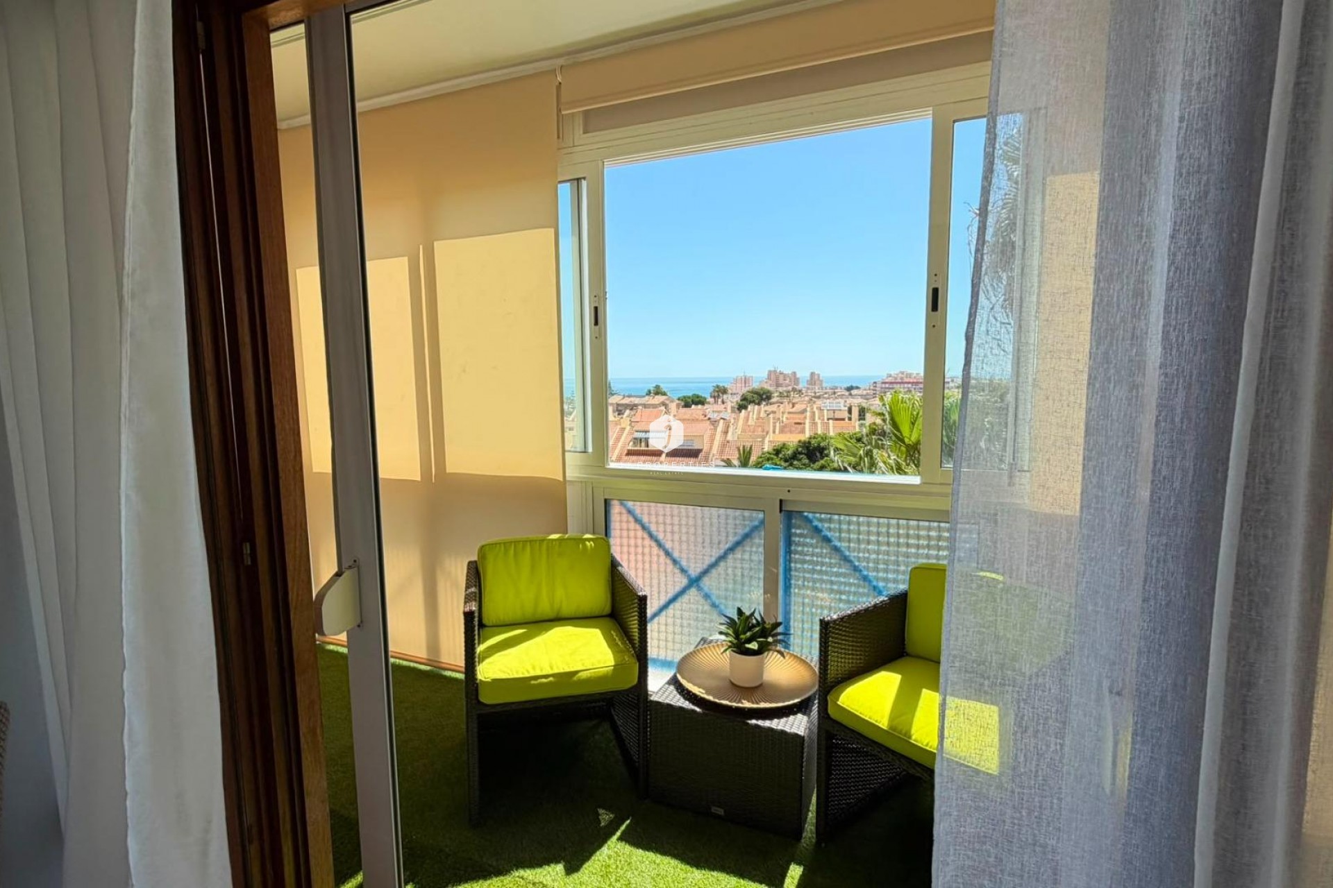 Z drugiej ręki - Mieszkanie w bloku -
Torrevieja - Torreblanca