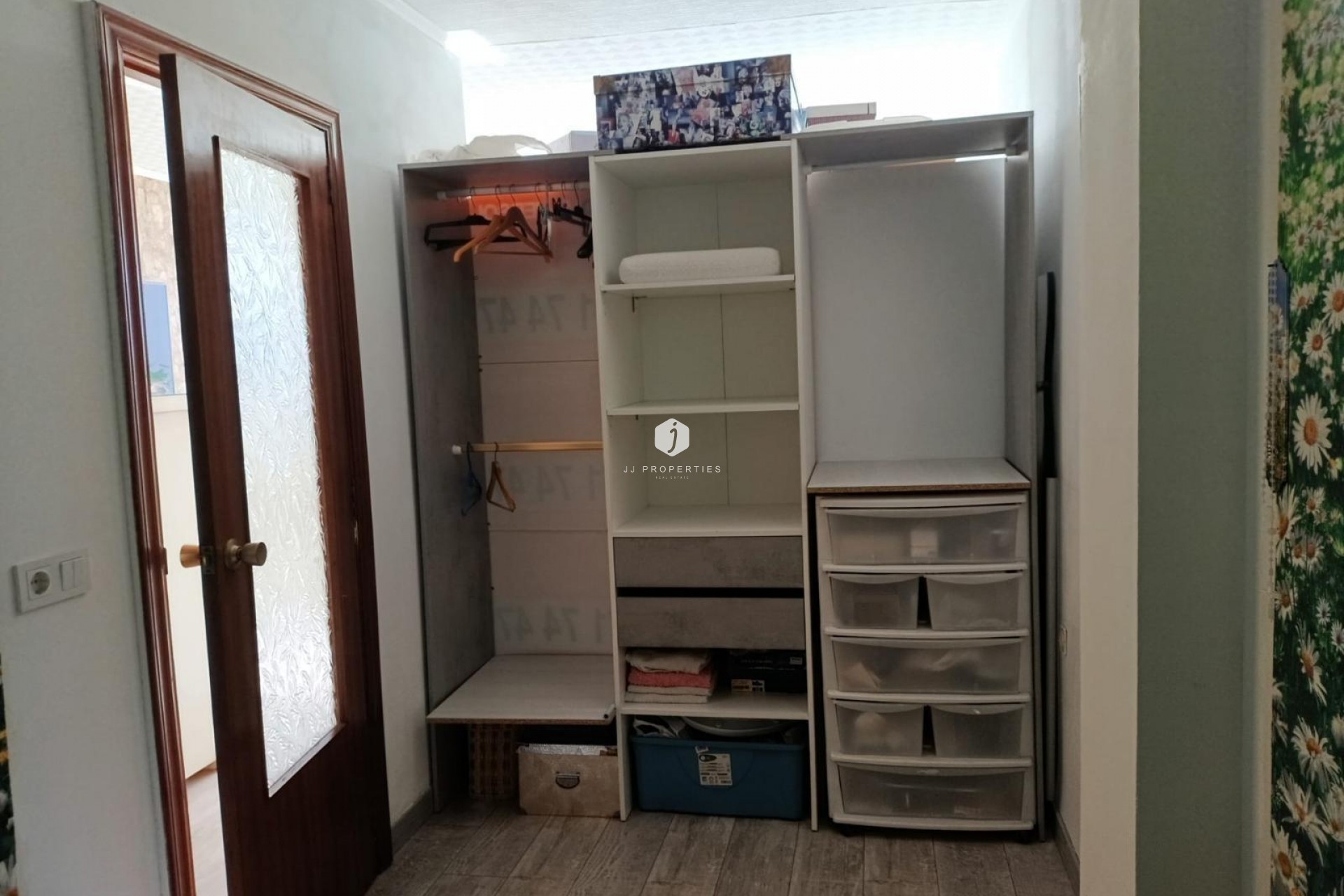 Z drugiej ręki - Mieszkanie w bloku -
Torrevieja