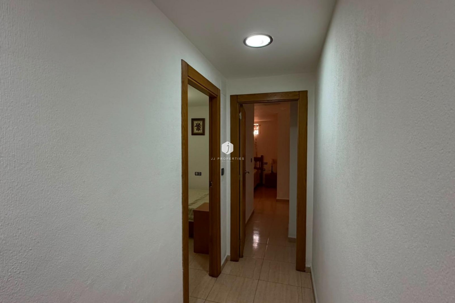 Z drugiej ręki - Mieszkanie w bloku -
Torrevieja