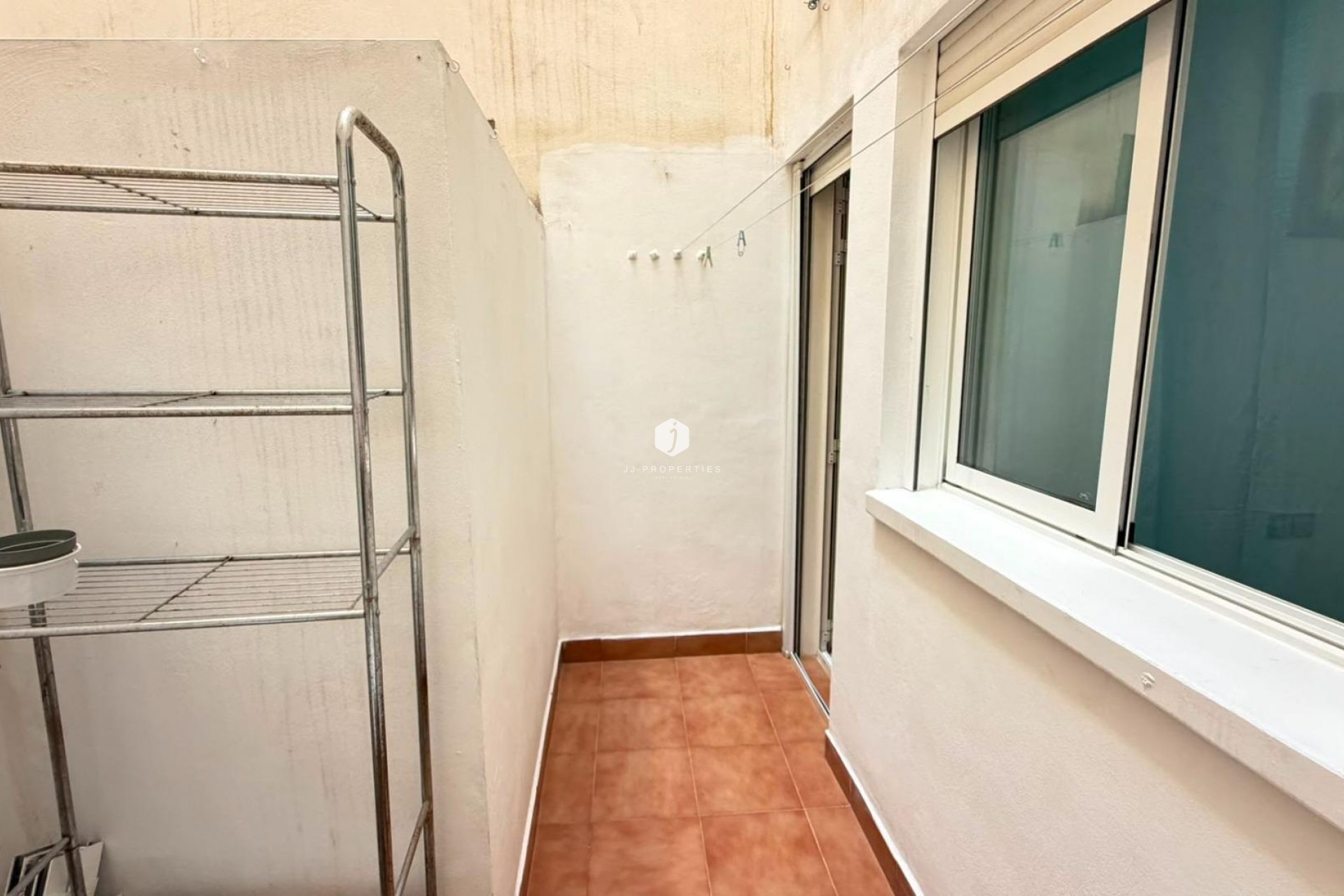 Z drugiej ręki - Mieszkanie w bloku -
Torrevieja