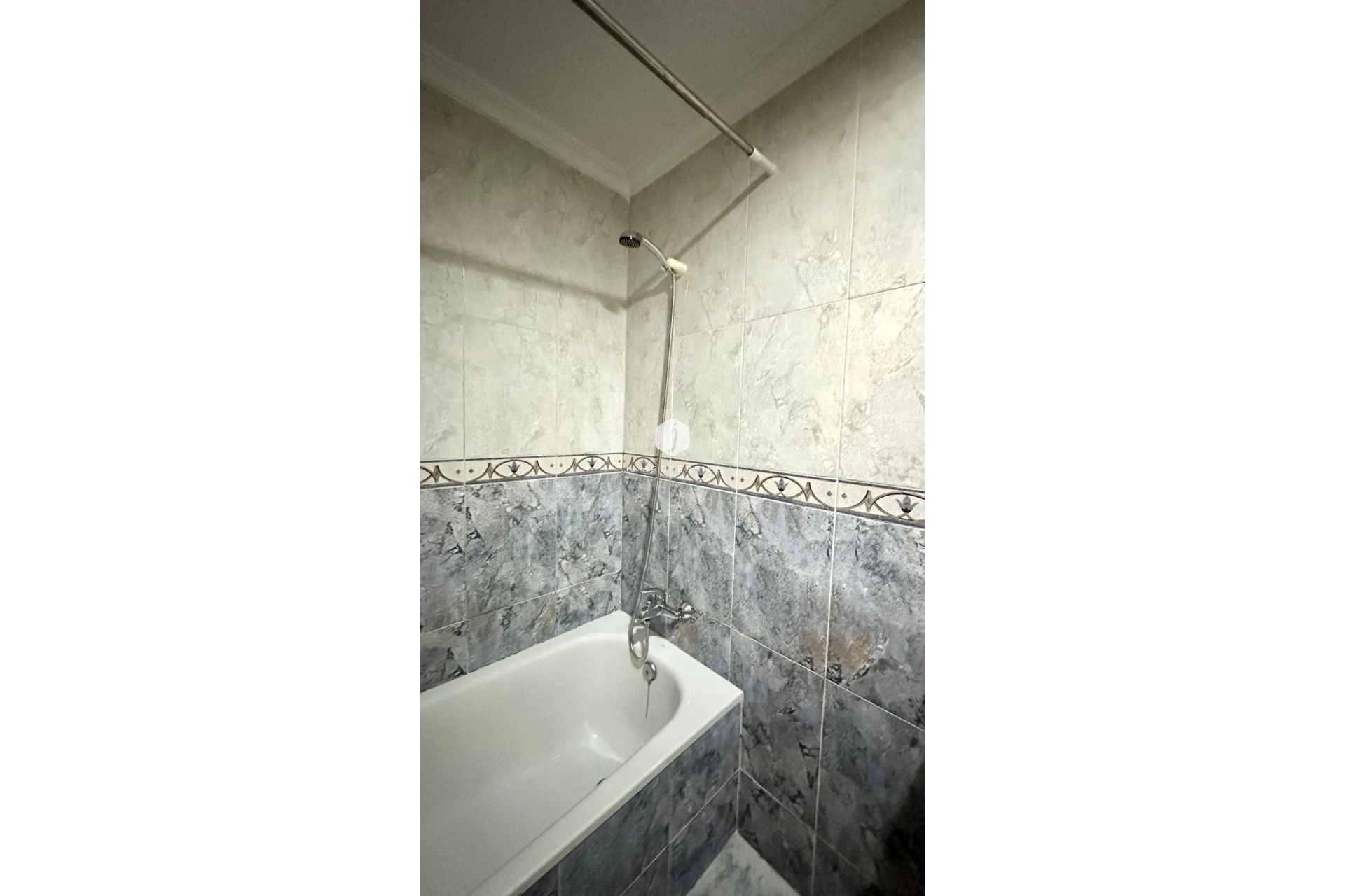 Z drugiej ręki - Mieszkanie w bloku -
Torrevieja