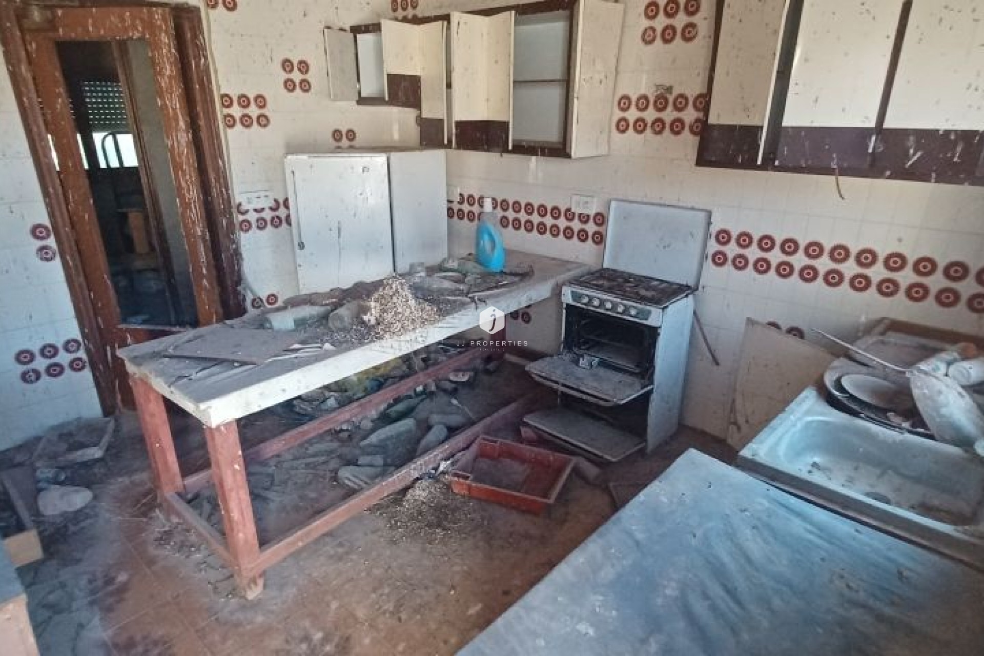 Z drugiej ręki - Nieruchomości wiejskie -
Albatera - Inland