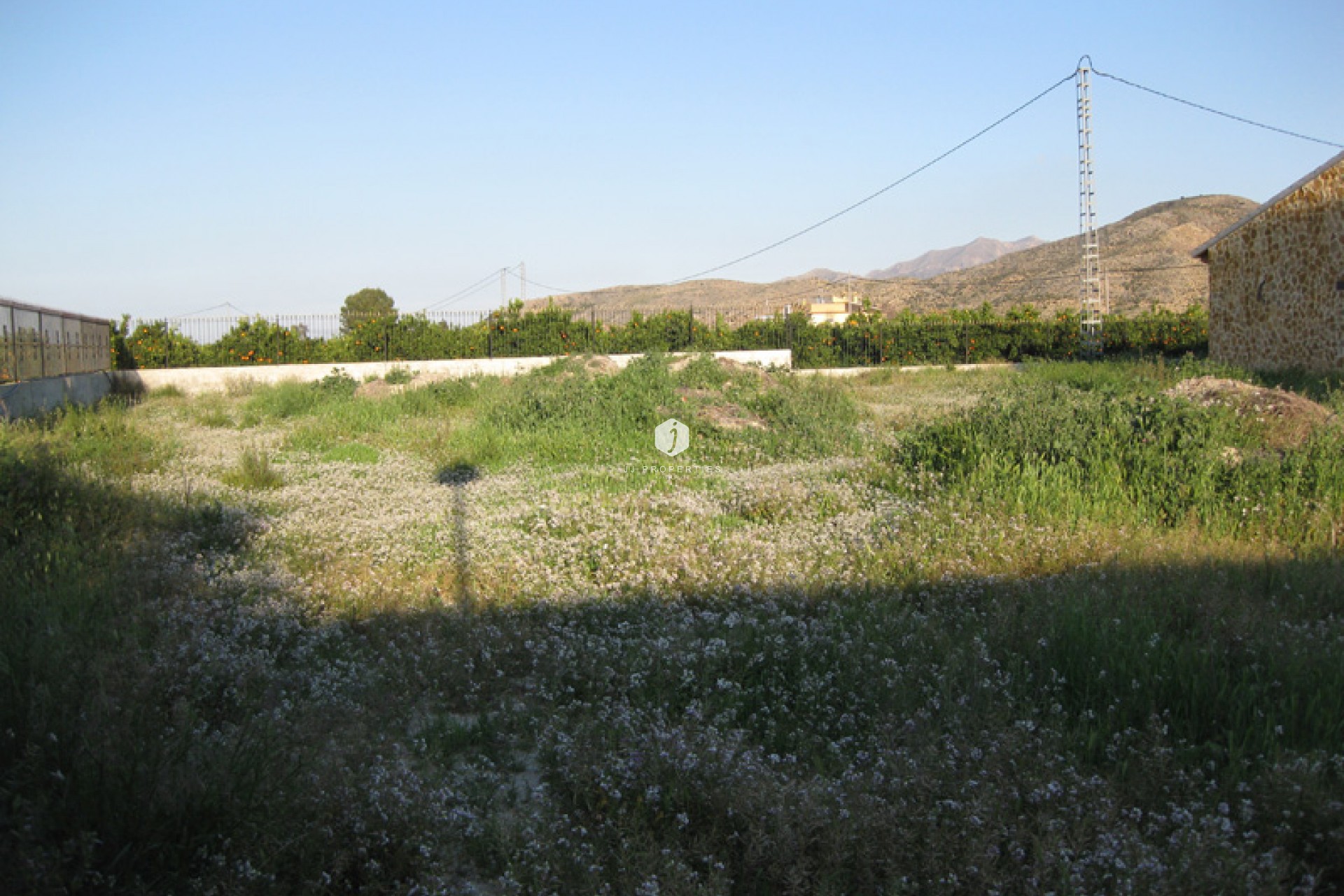 Z drugiej ręki - Nieruchomości wiejskie -
Benferri - Inland