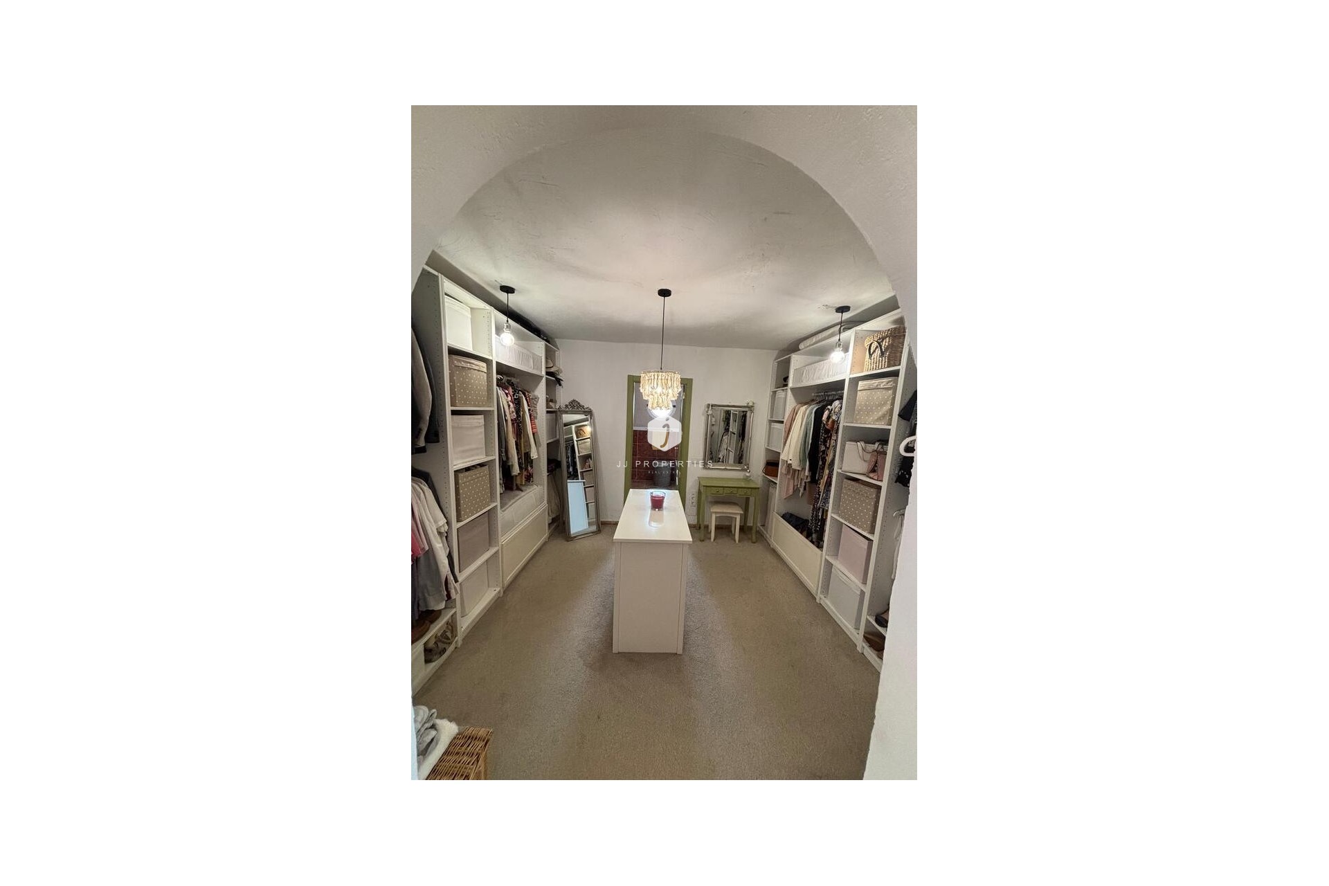 Z drugiej ręki - Nieruchomości wiejskie -
Dolores - Costa Blanca