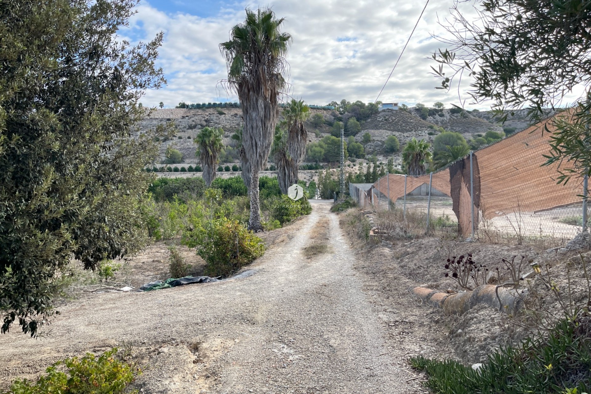 Z drugiej ręki - Nieruchomości wiejskie -
Jacarilla - Inland