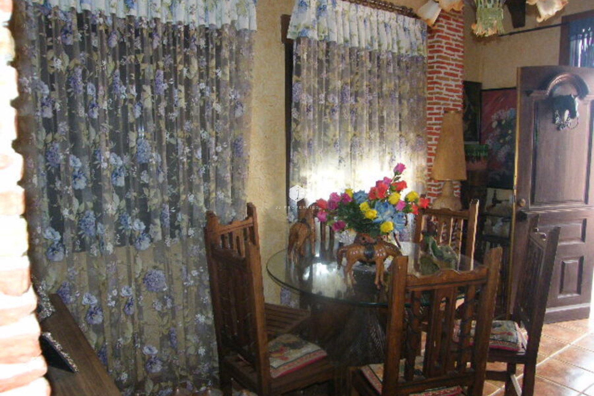 Z drugiej ręki - Szalet -
Daya Nueva - Costa Blanca