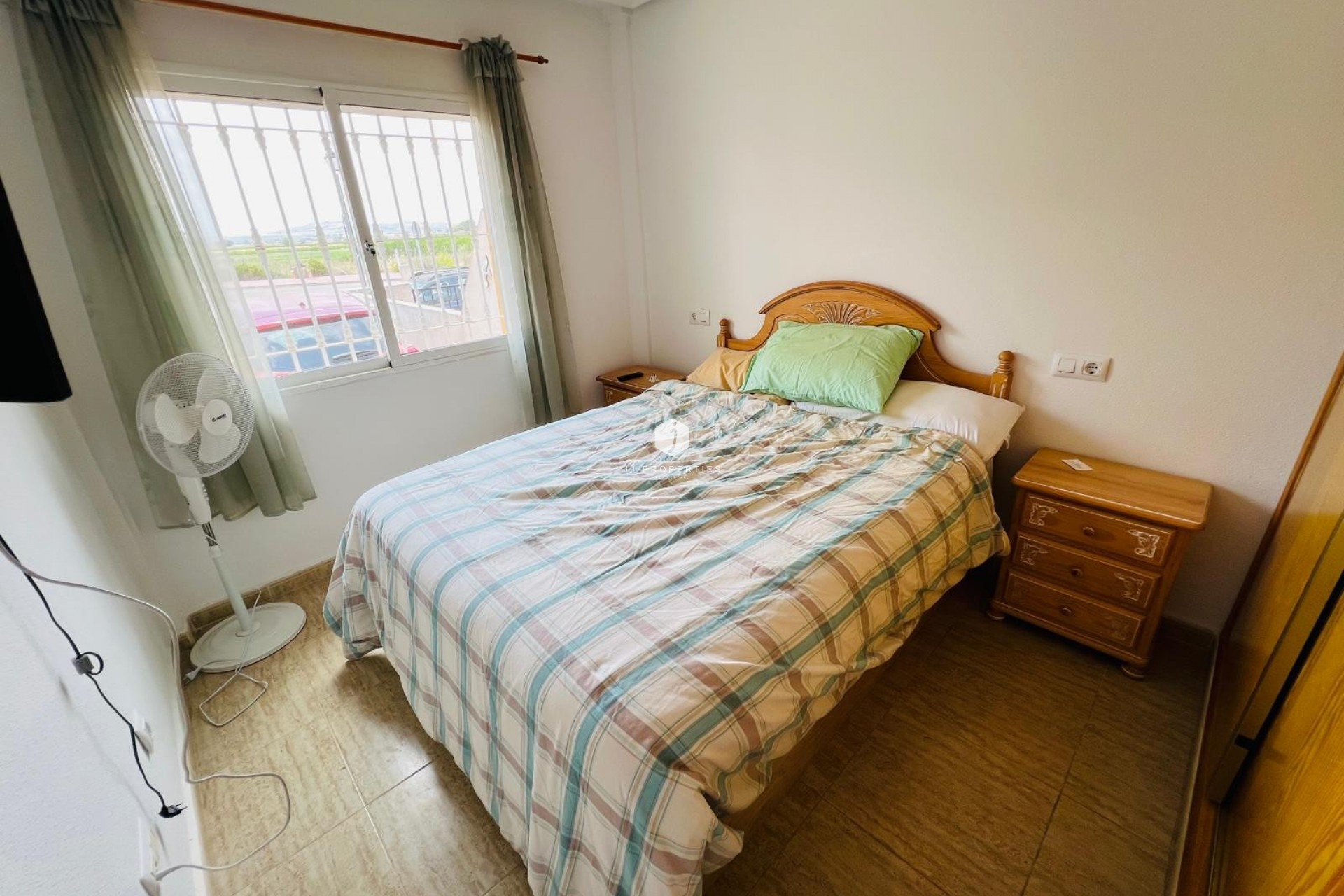 Z drugiej ręki - Szalet -
Daya Nueva - Costa Blanca