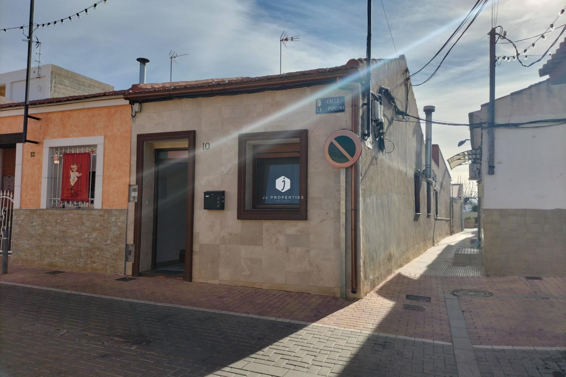 Z drugiej ręki - Szalet -
Formentera del Segura - Centro