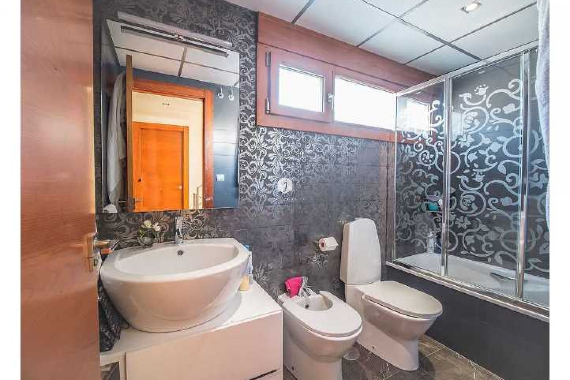 Z drugiej ręki - Szalet -
Guardamar del Segura - Costa Blanca