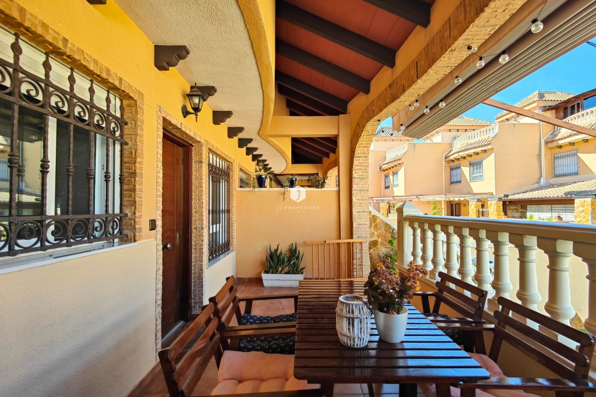 Z drugiej ręki - Szalet -
Guardamar del Segura - Costa Blanca