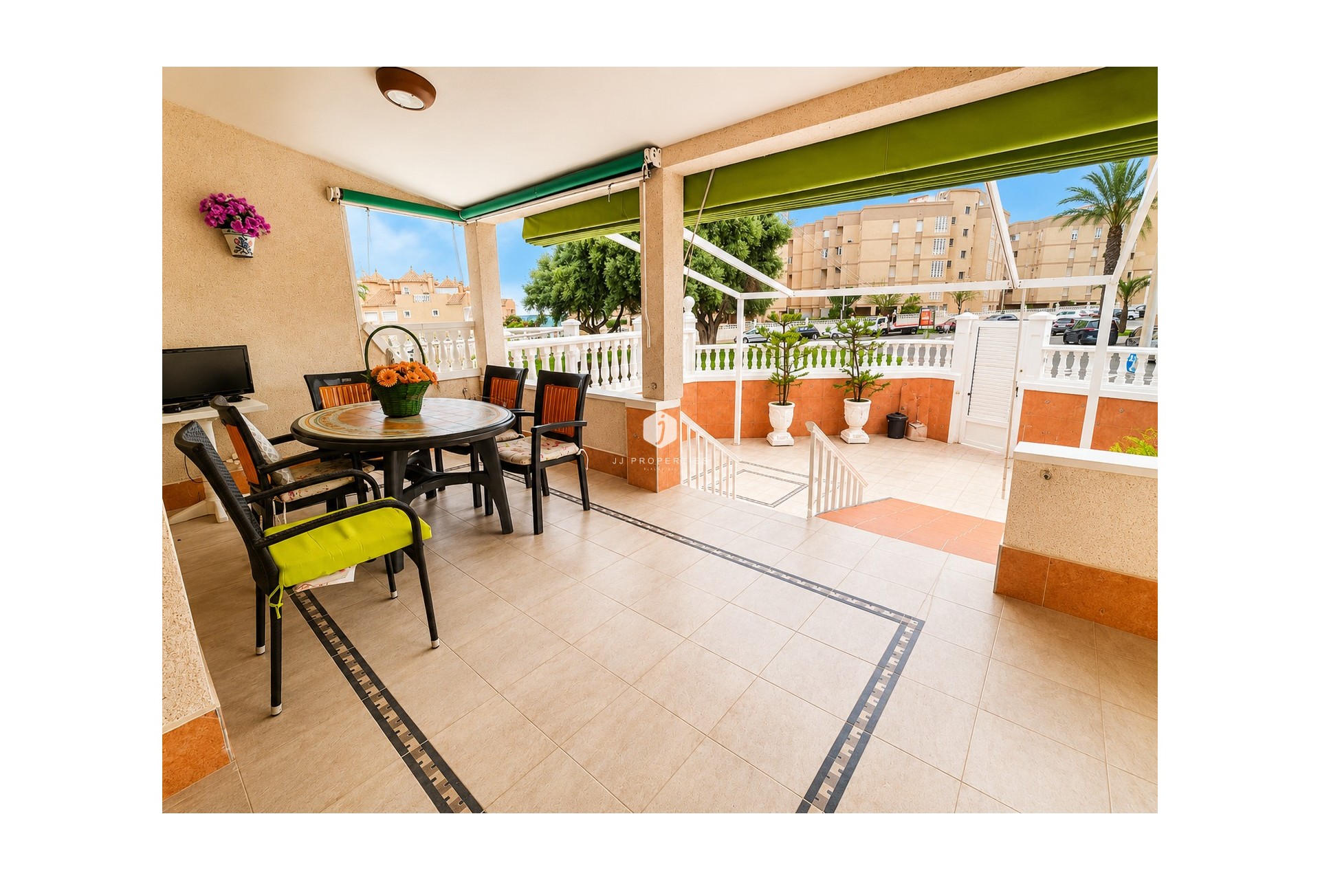 Z drugiej ręki - Szalet -
Guardamar del Segura - Costa Blanca