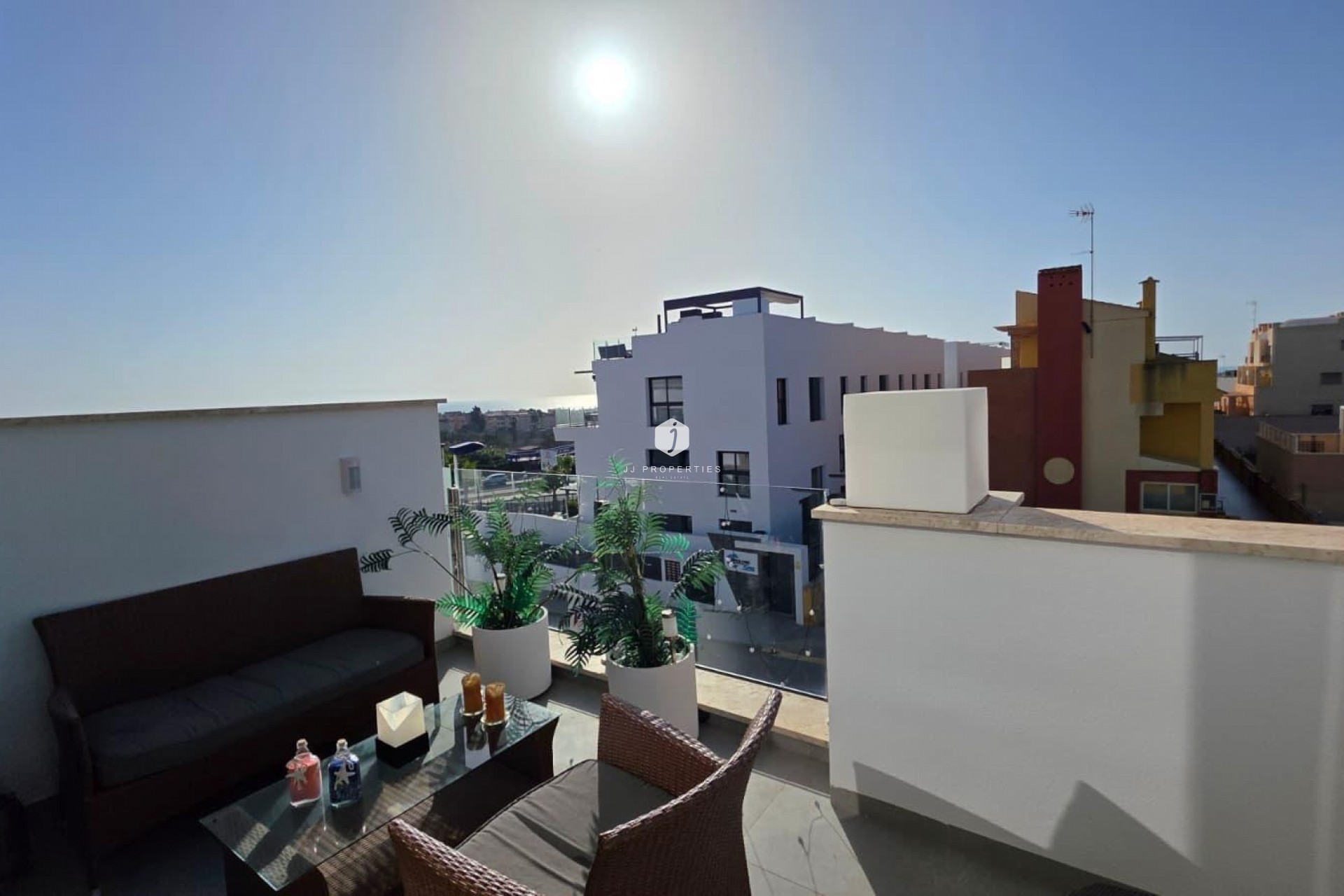 Z drugiej ręki - Szalet -
Guardamar del Segura - Los Secanos