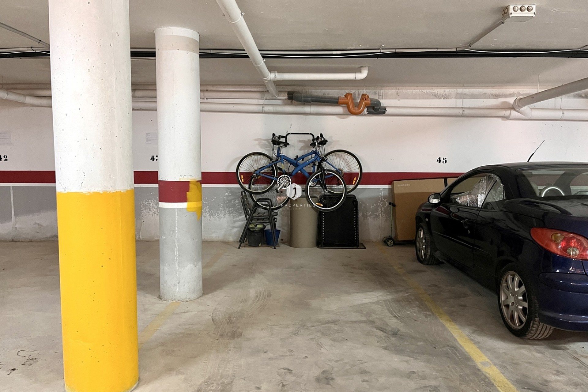 Z drugiej ręki - Szalet -
La Mata - Costa Blanca