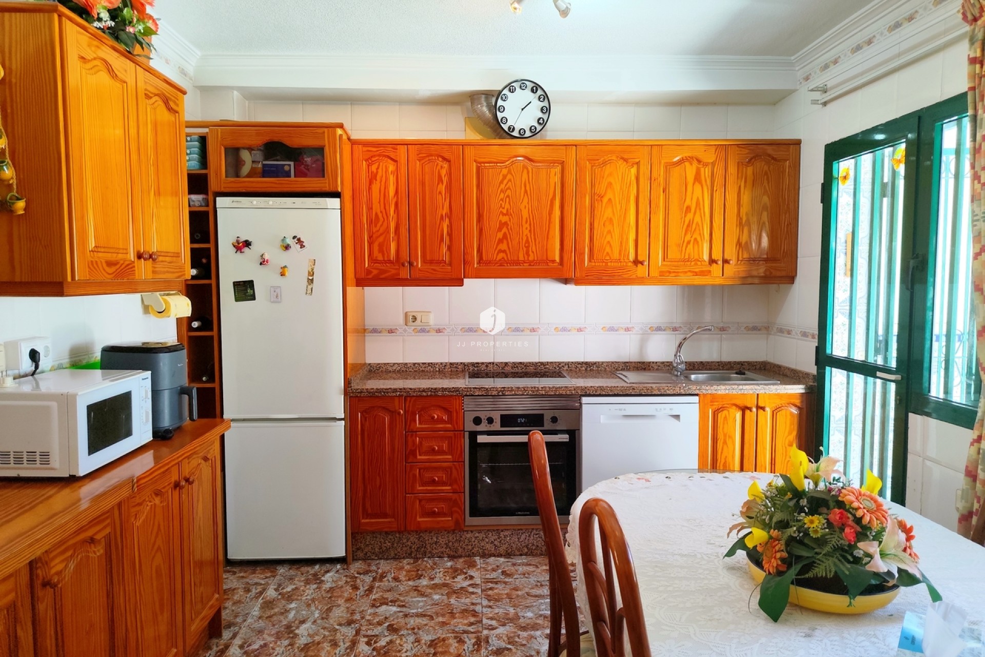 Z drugiej ręki - Szalet -
La Zenia - Costa Blanca
