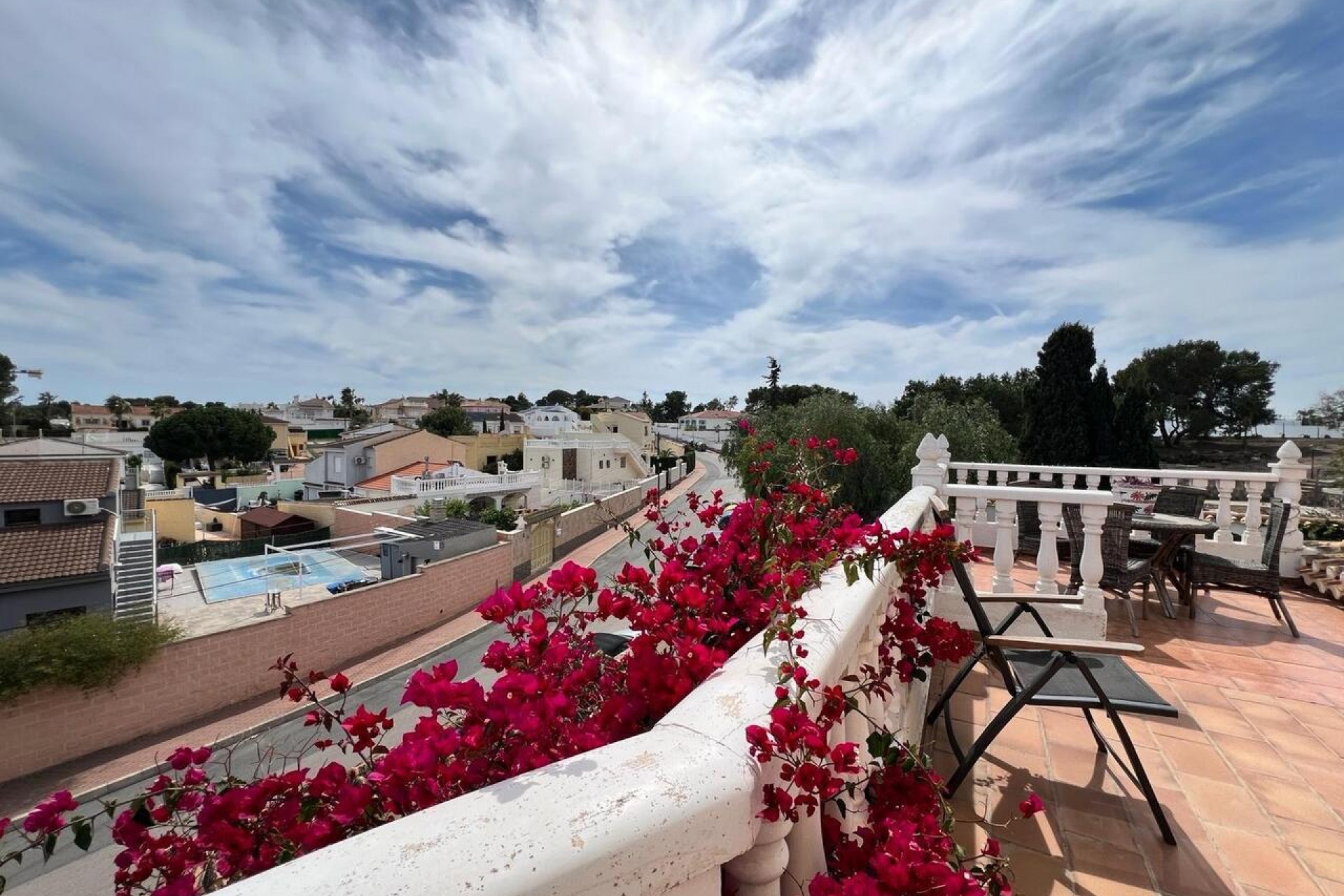 Z drugiej ręki - Szalet -
Los Balcones - Costa Blanca